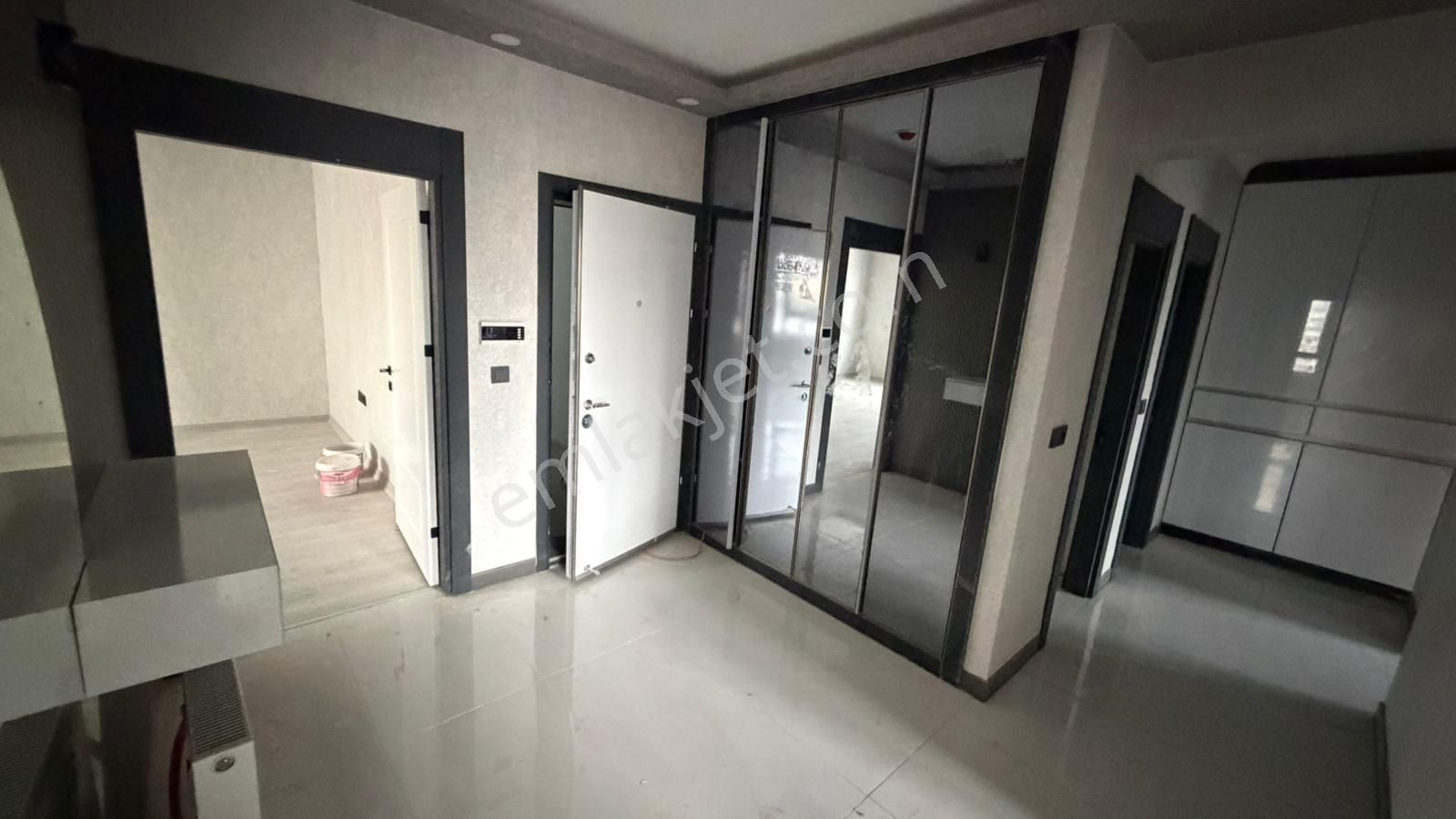 Törekent Mh^de Site İçinde Ara Katta E. Banyolu G. Odalı Lüx Yapılı Sıfır 3+1 Daire! - Görsel 30