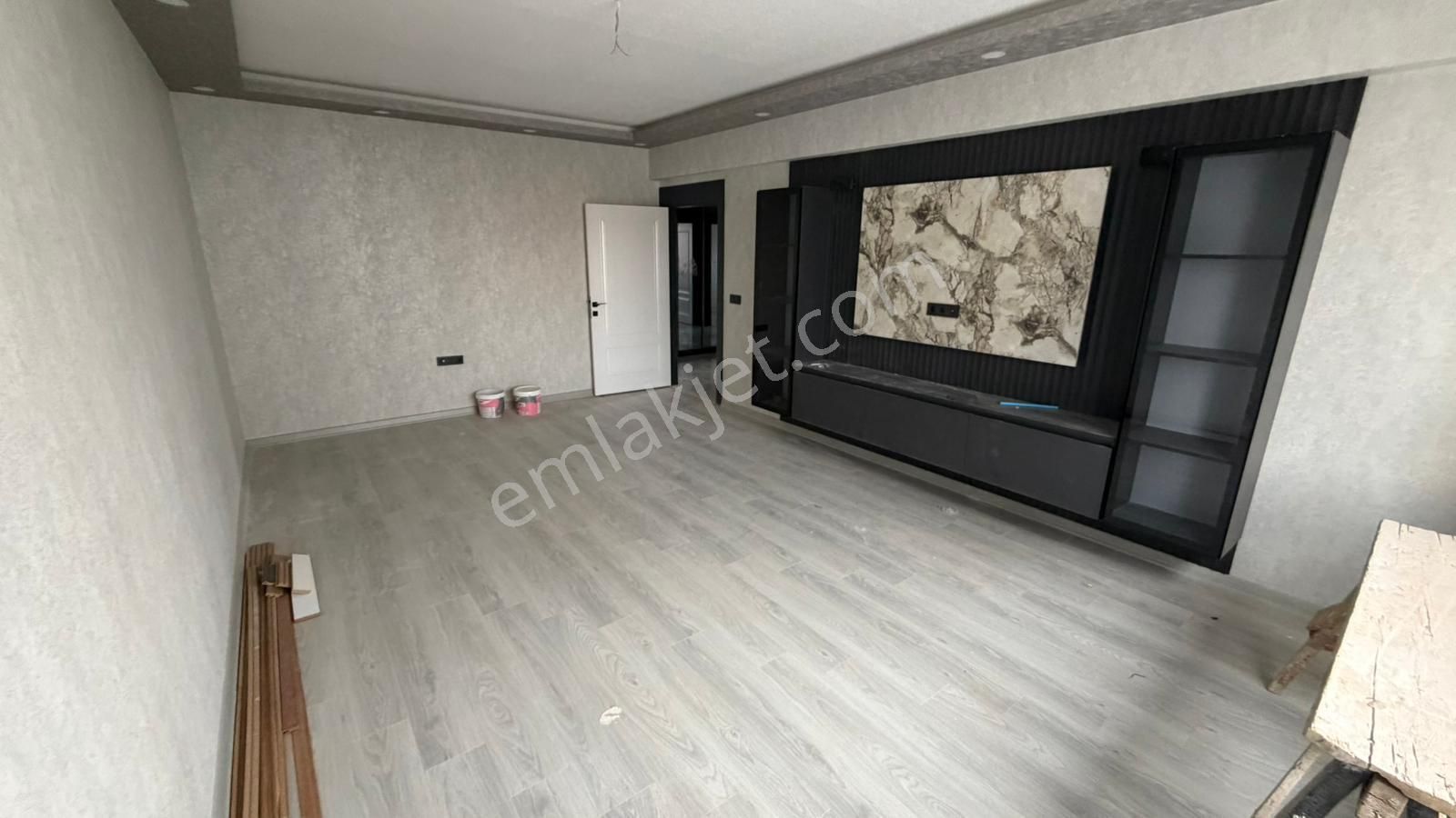 Törekent Mh^de Site İçinde Ara Katta E. Banyolu G. Odalı Lüx Yapılı Sıfır 3+1 Daire! - Görsel 7