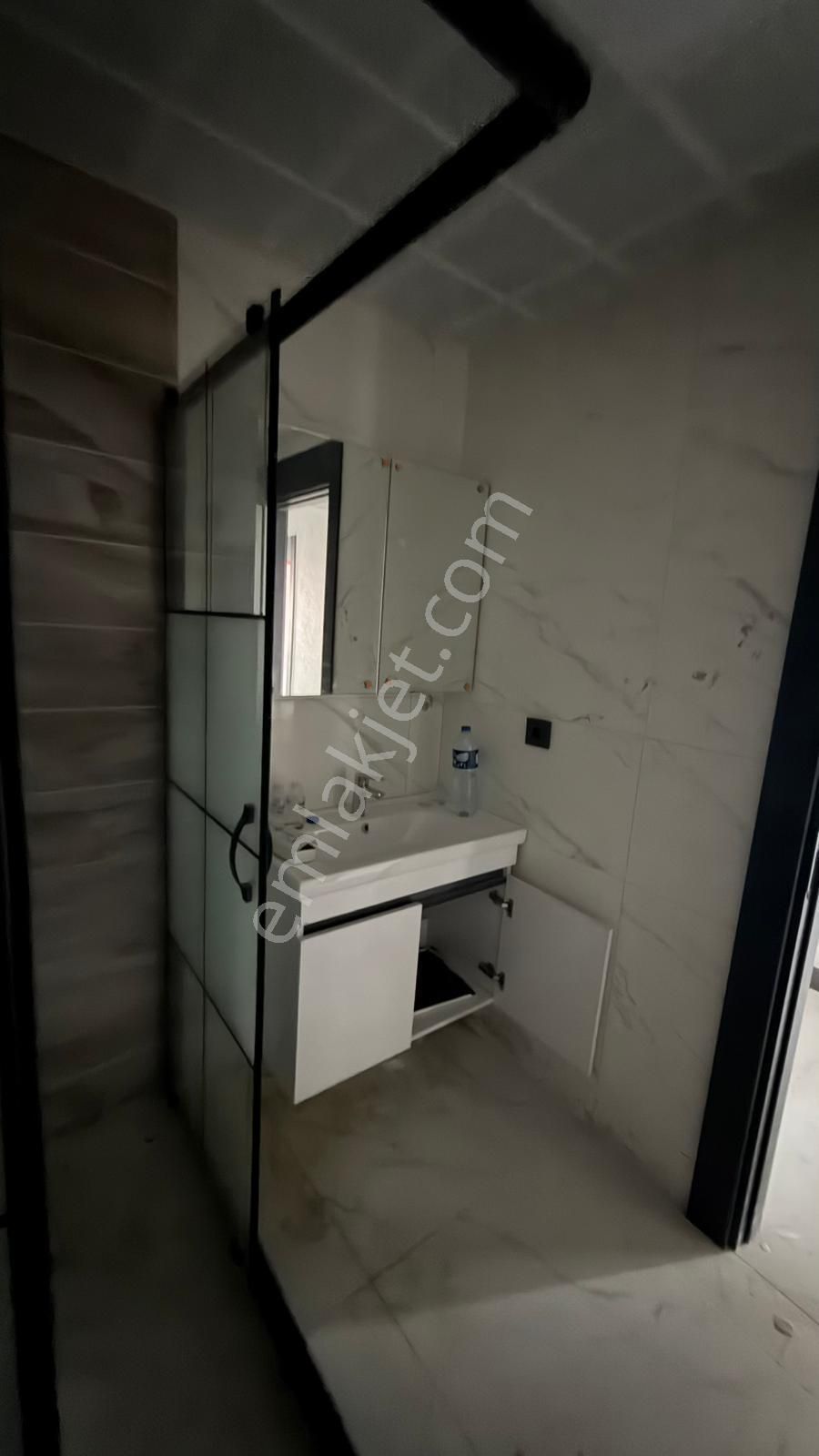 Törekent Mh^de Site İçinde Ara Katta E. Banyolu G. Odalı Lüx Yapılı Sıfır 3+1 Daire! - Görsel 32