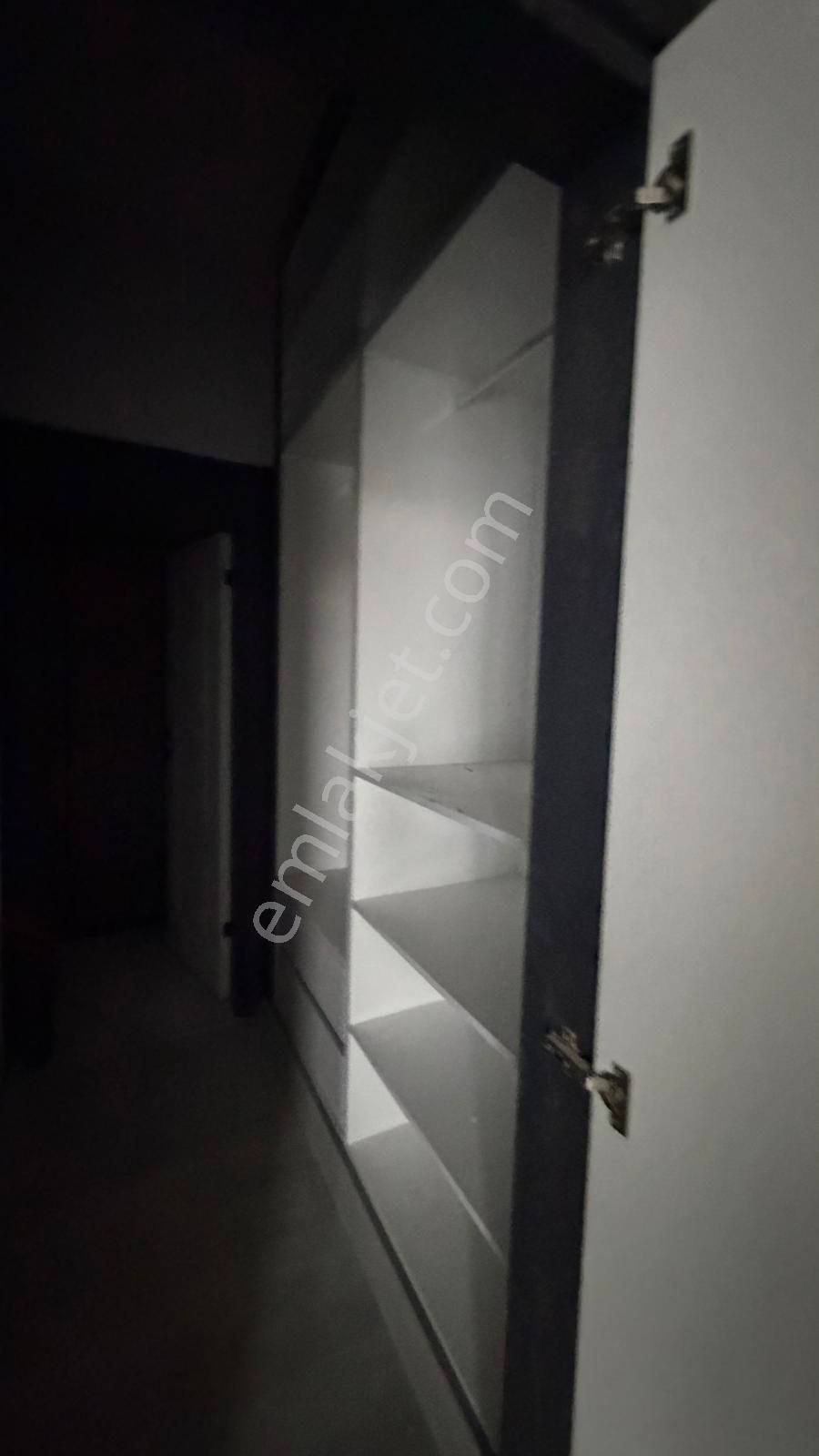 Törekent Mh^de Site İçinde Ara Katta E. Banyolu G. Odalı Lüx Yapılı Sıfır 3+1 Daire! - Görsel 25