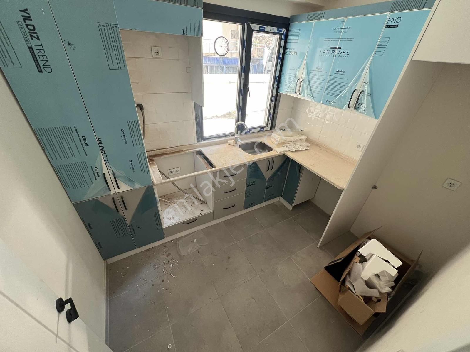 Ümraniye Şerifali Mahallesi'nde 2 + 1 Sıfır Kiralık Daire - Görsel 24