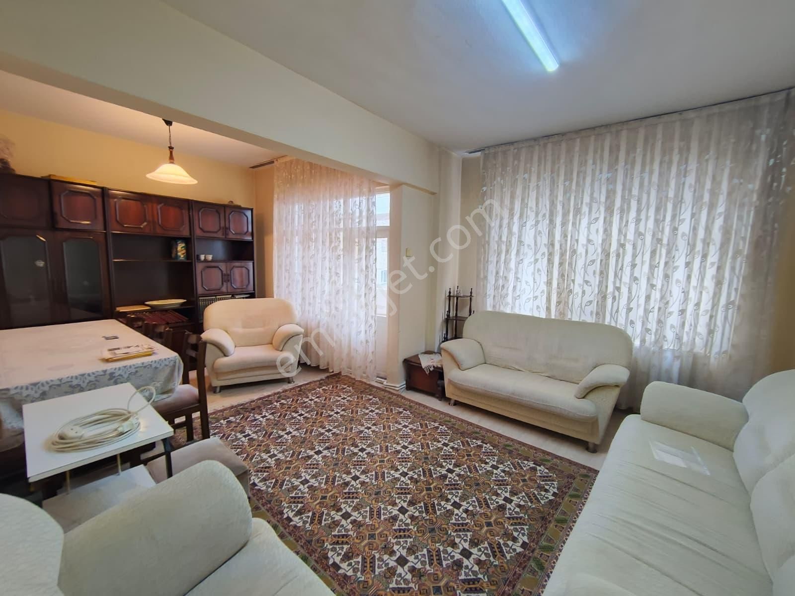 Paşabayır Mahallesi Jandarma Karşısı 2+1 Eşyalı Kiralık - Görsel 3