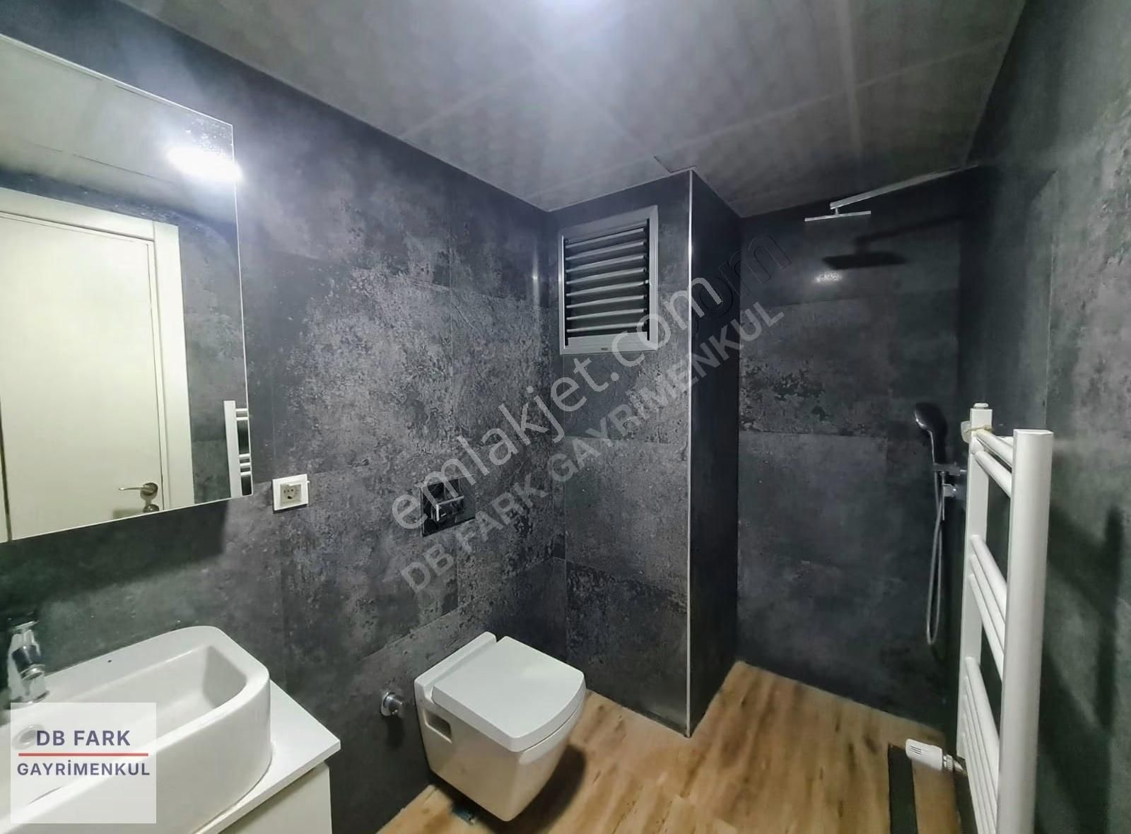 Menderes Barbaros Mah. 3+1 Kiralık Daire - Görsel 22