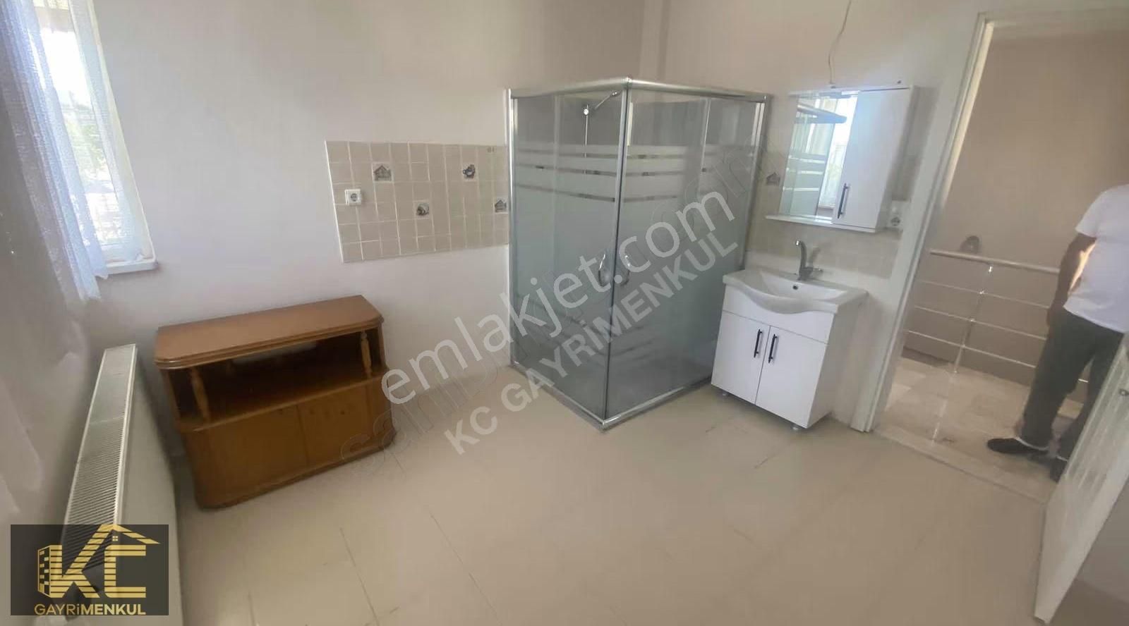 Plevne Mah. 3 Katlı 157m2 Arsa İçerisinde Satılık Triplex - Görsel 5