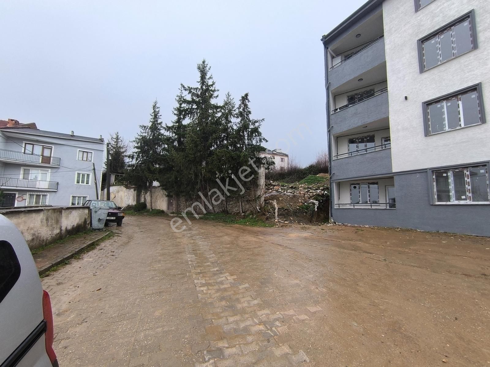 Kariyer'den Yeniceköy Mah. Arakat 2+1 90 M² Kiralık Daire - Görsel 27