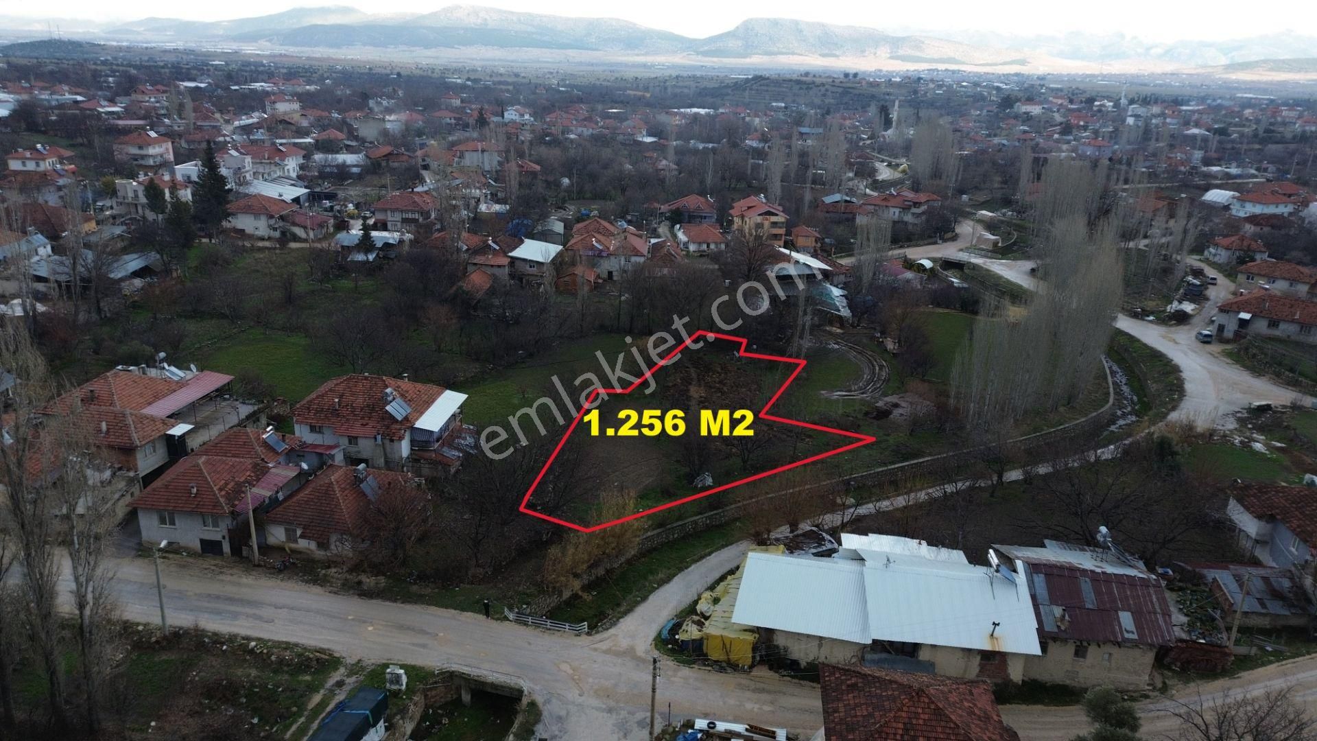 Fırsat Korkuteli Yeltende İmar Sahası İçinde 1256 M2 Bahçee - Görsel 3