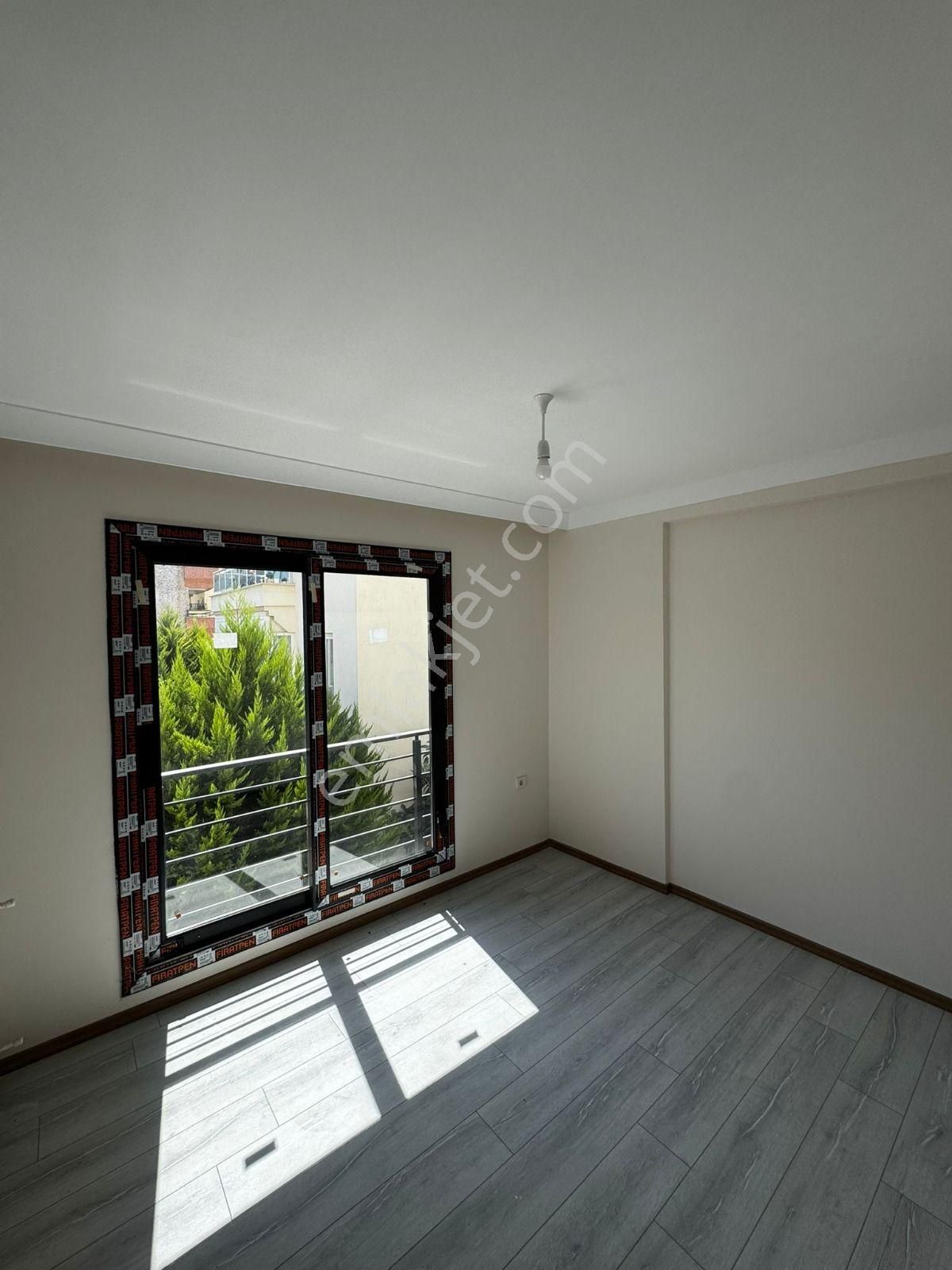 Didim Efeler Mah.merkezi Konumda Satılık Asansörlü,sıfır 1+1 Daire - Görsel 6