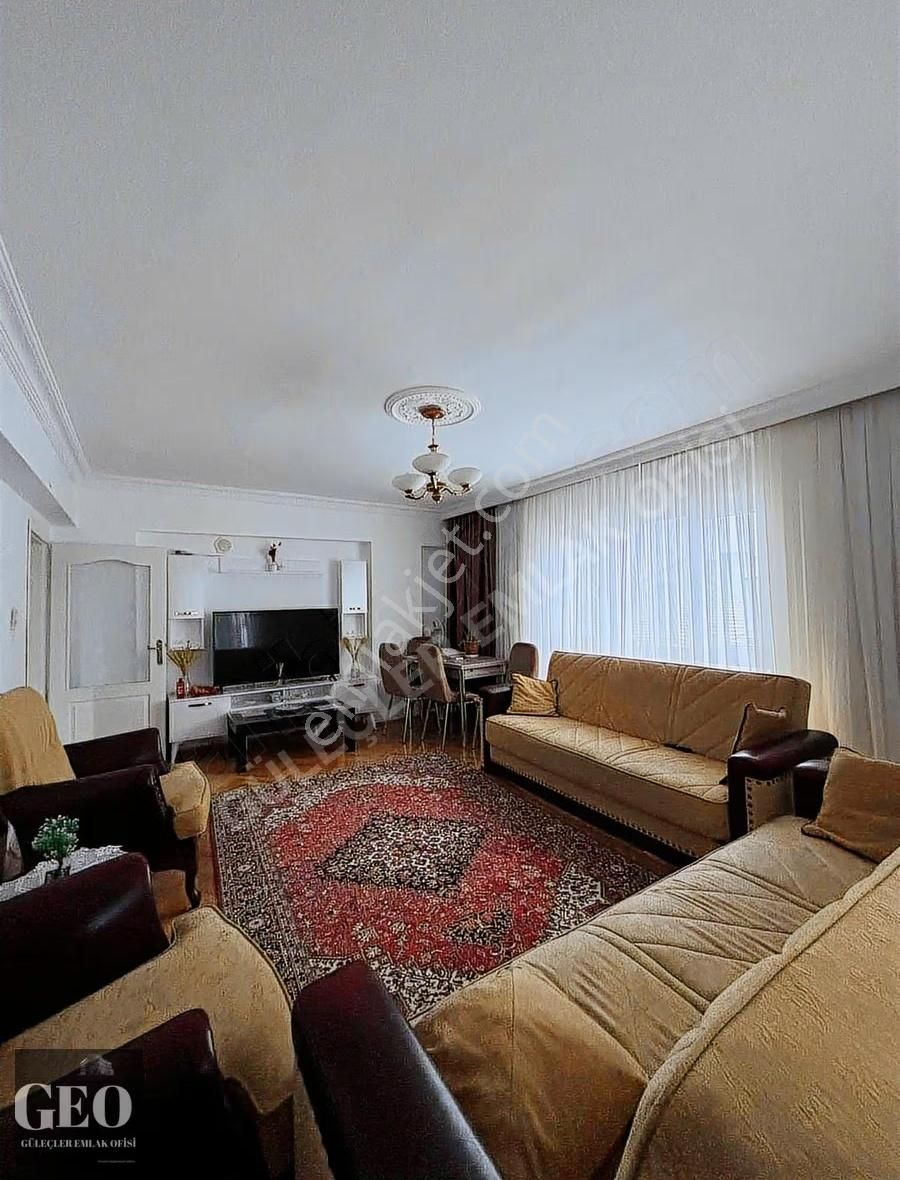 Başak Mh Necip Fazıl Kültür Merkezi Karşısı 1.kat 3+1 - Görsel 18