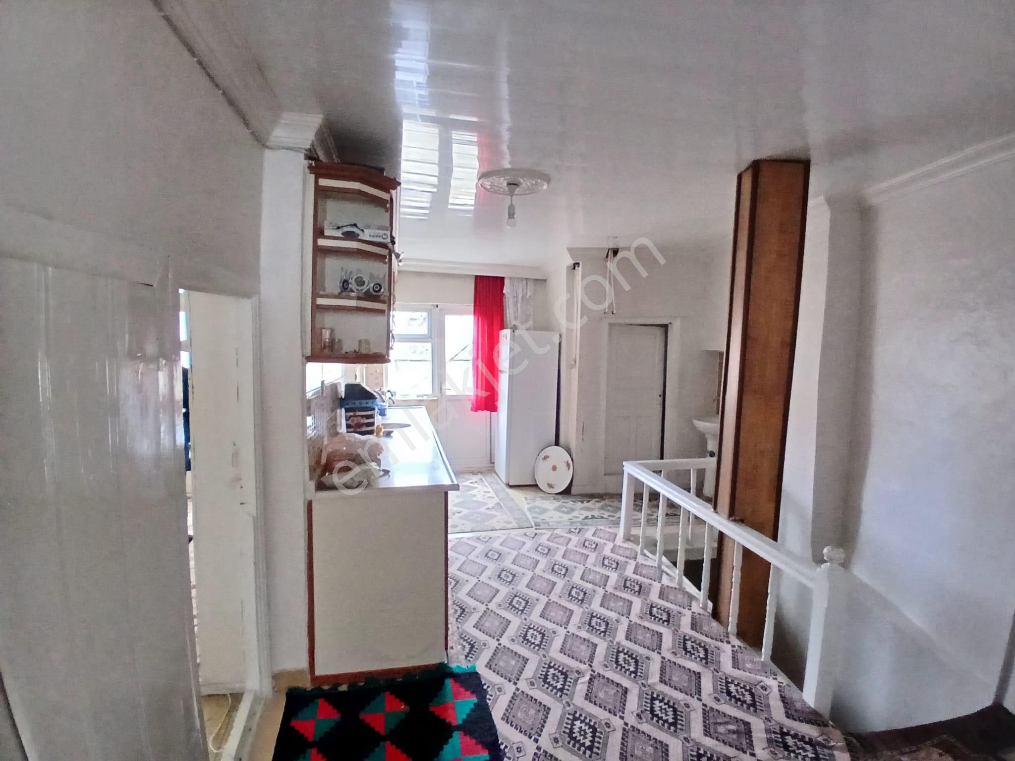 Akçay Emlak'tan Akşehir Nasreddin Hoca Evi Civarı Bahçeli Satılık Müstakil Ev - Görsel 4