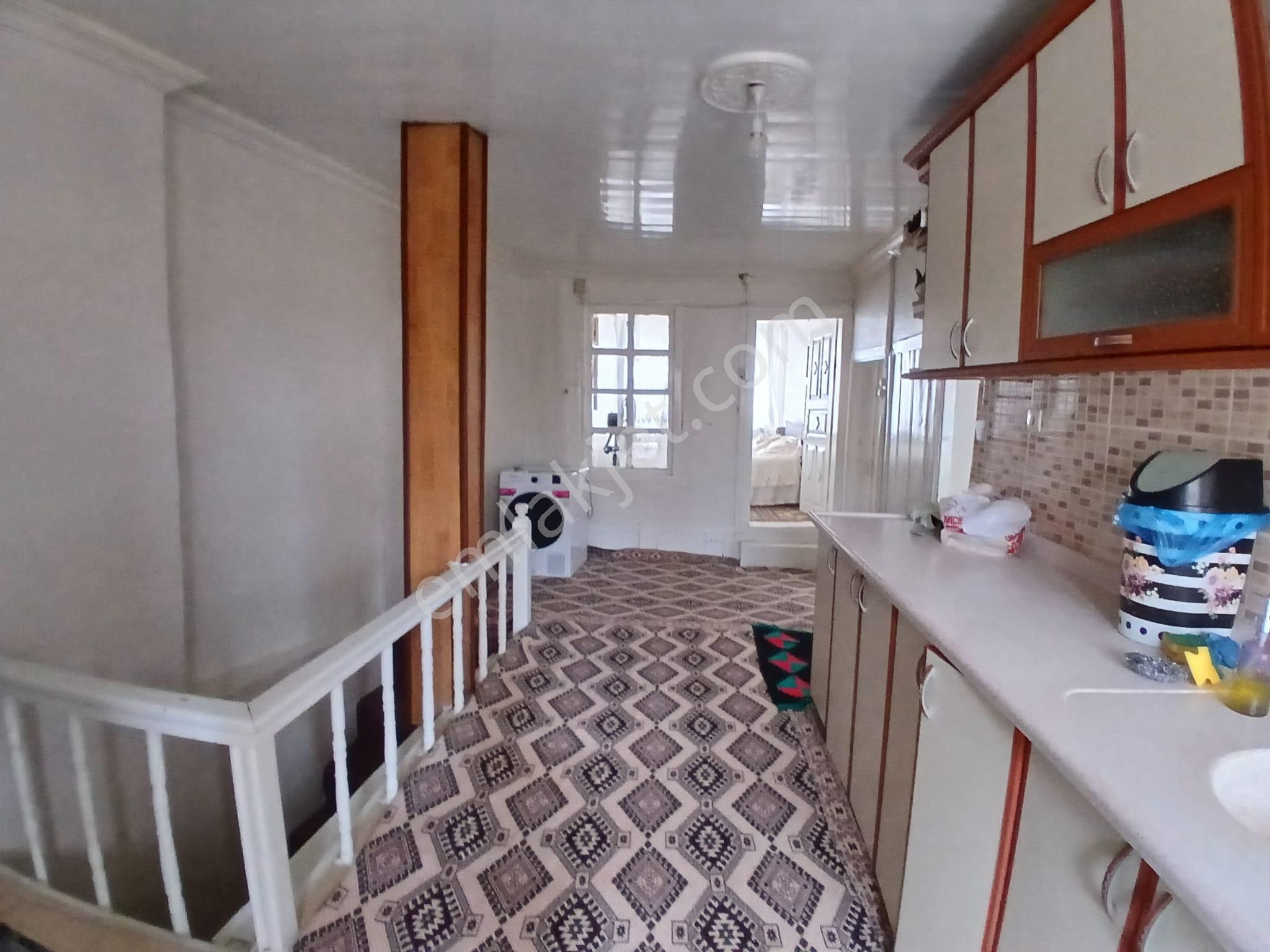 Akçay Emlak'tan Akşehir Nasreddin Hoca Evi Civarı Bahçeli Satılık Müstakil Ev - Görsel 3