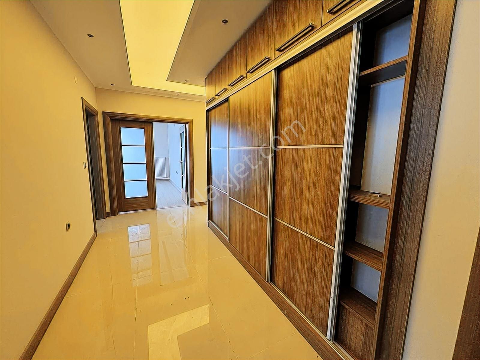 Akcaabat Yıldızlı Sümela Evlerinde Panoramik Manzaralı Daire - Görsel 30