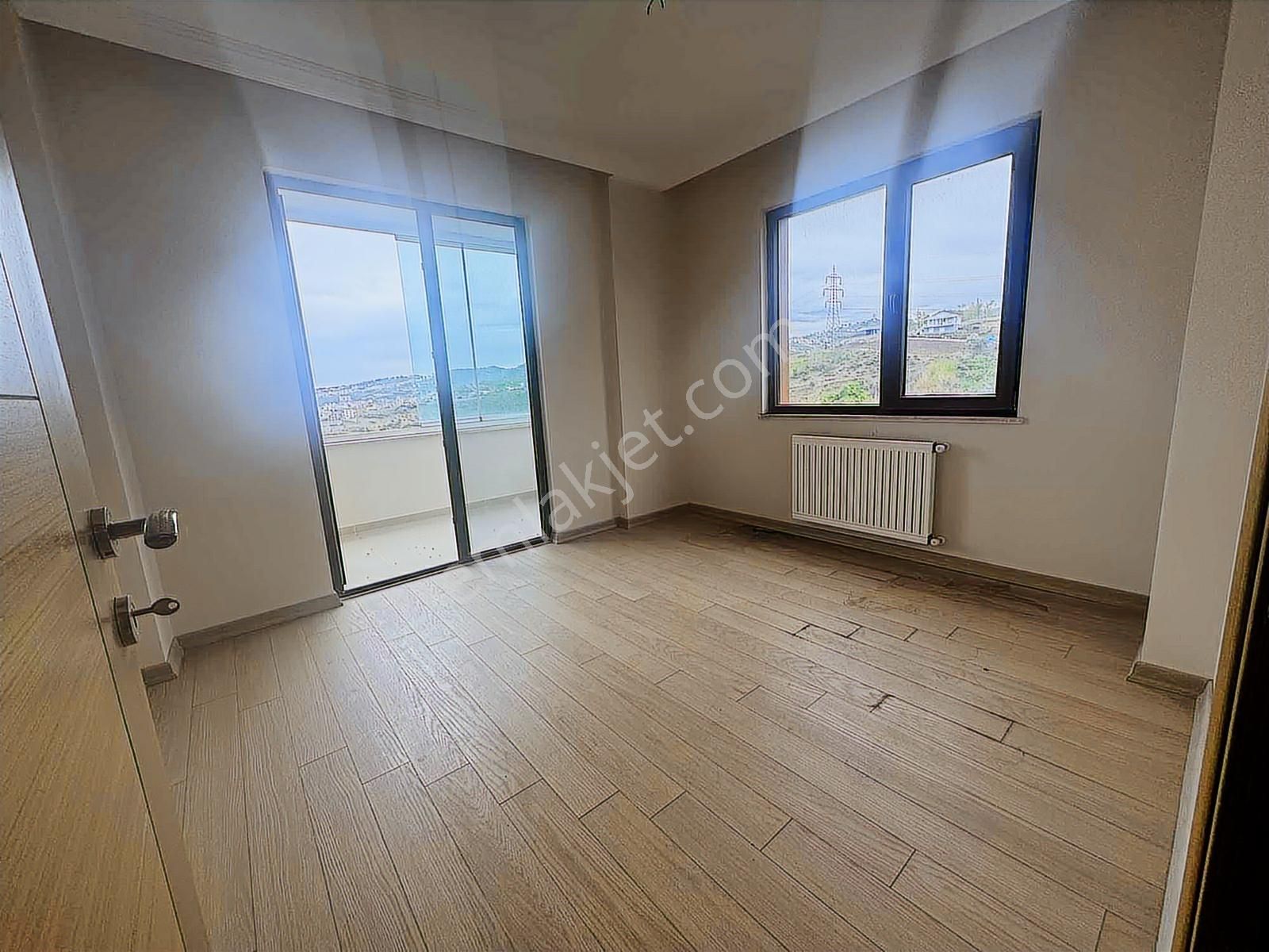 Akcaabat Yıldızlı Sümela Evlerinde Panoramik Manzaralı Daire - Görsel 9