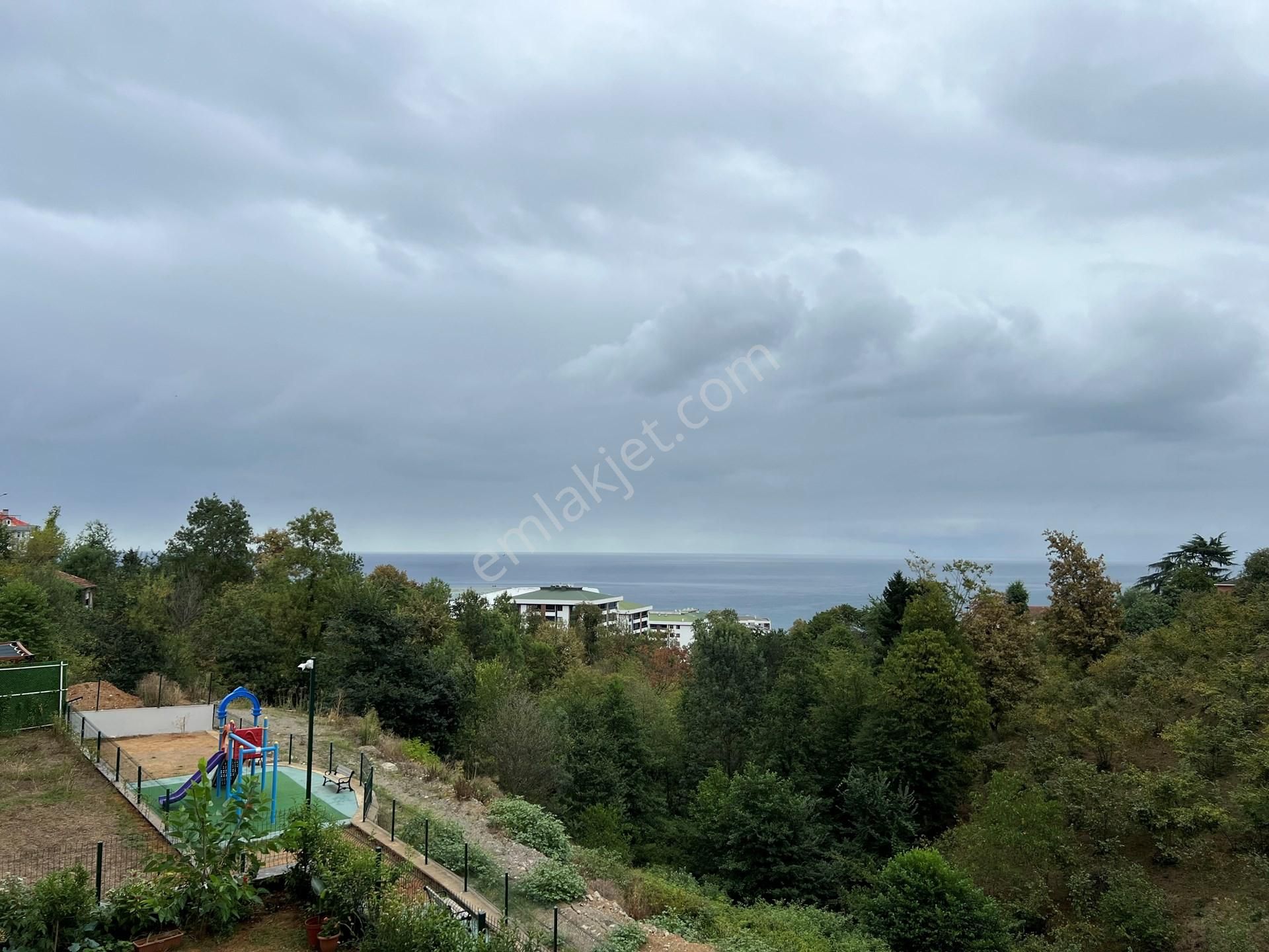 Trabzon Pelitli'de Deniz Manzaralı, Site İçinde 3+1 Lüks Daire, Havaalanına Yakın - Görsel 3