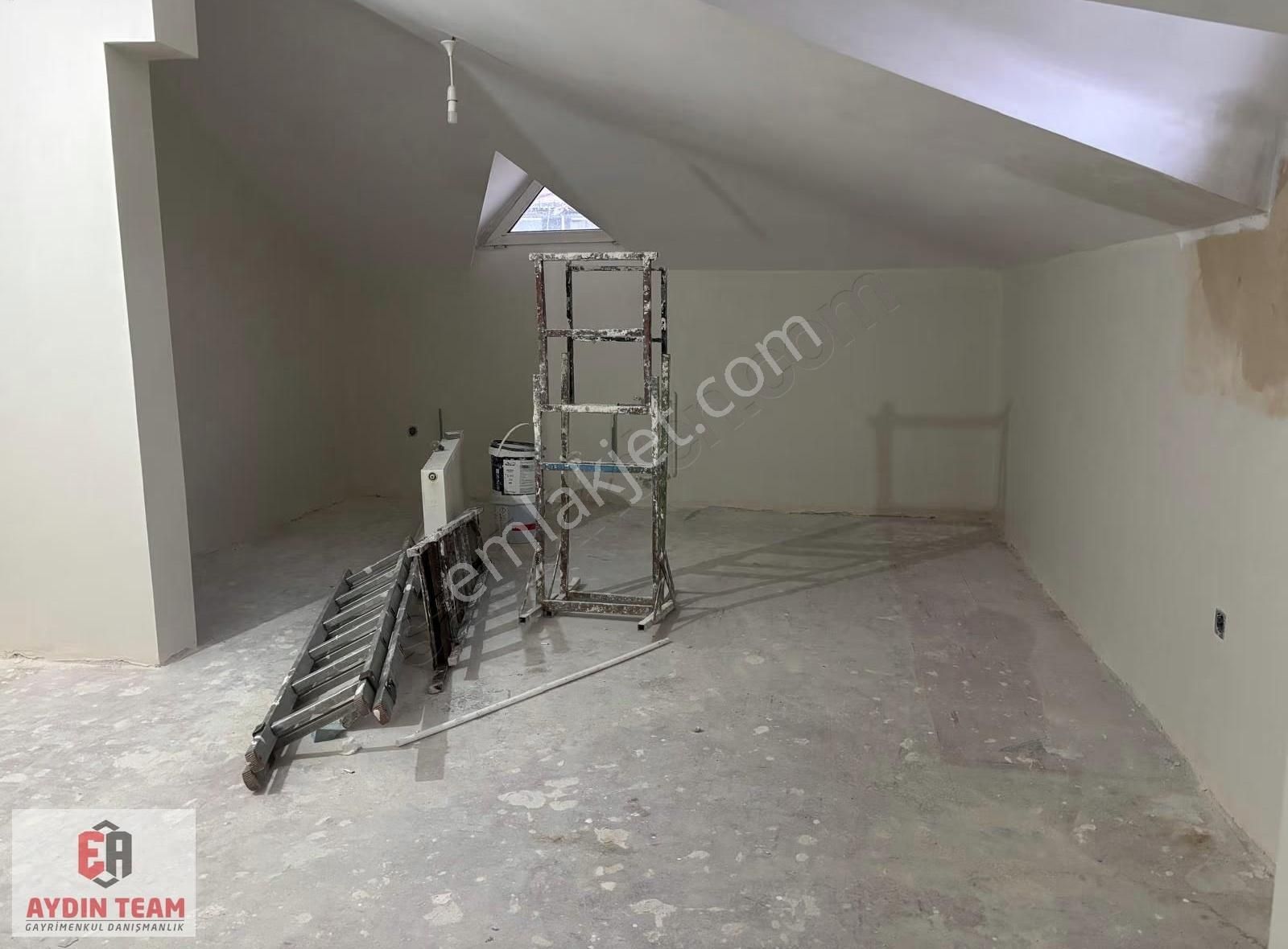 Aydın Team'den Gülbakanoğlu Sitesi 3+1 155m2 Dubleks Daire - Görsel 11