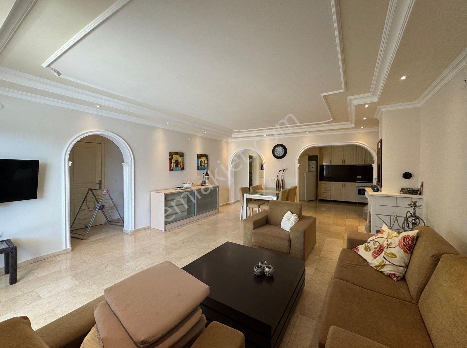 Alanya Mahmutlar Mah.eşyalı Satılık 3+1 Villa - Görsel 4