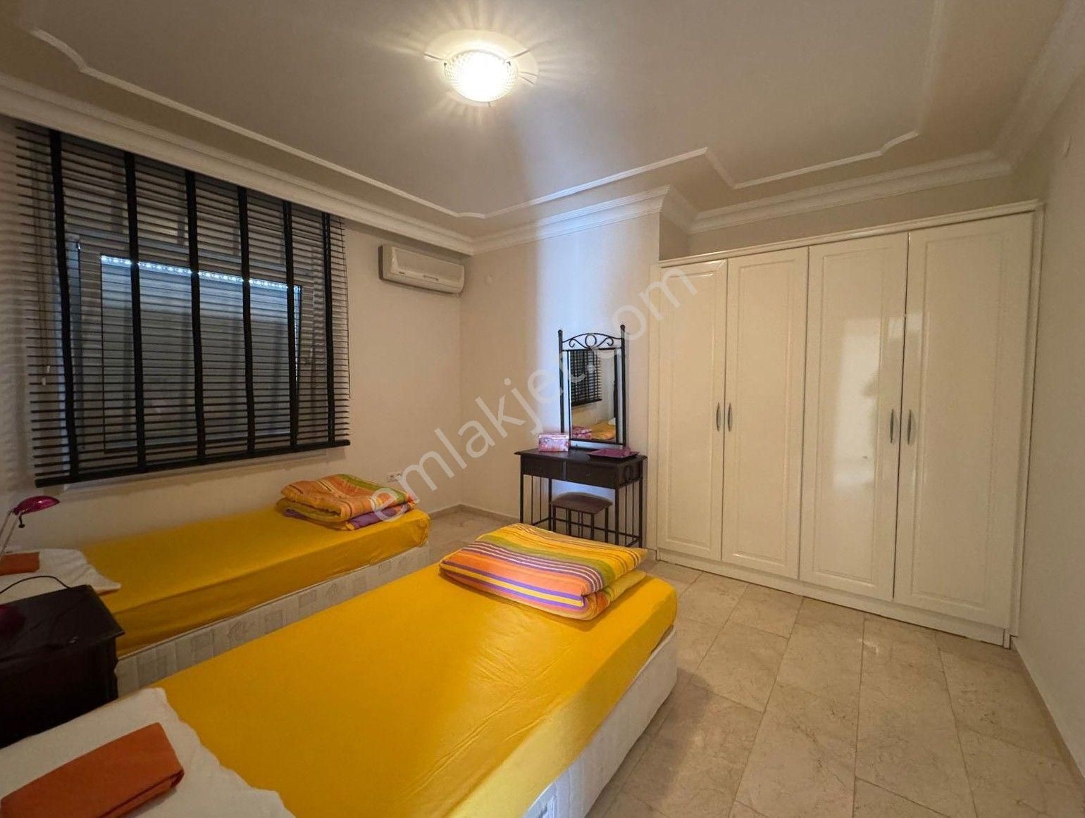 Alanya Mahmutlar Mah.eşyalı Satılık 3+1 Villa - Görsel 18