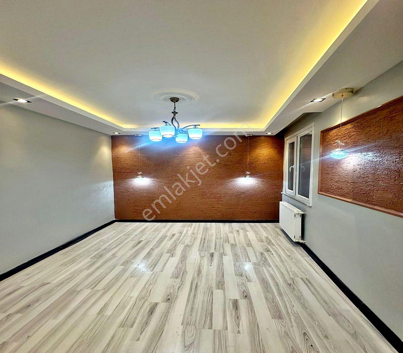 İskanlı Asansörlü Full Dekorlu Köşebaşı 2+1 Satılık Arakat Daire - Görsel 5