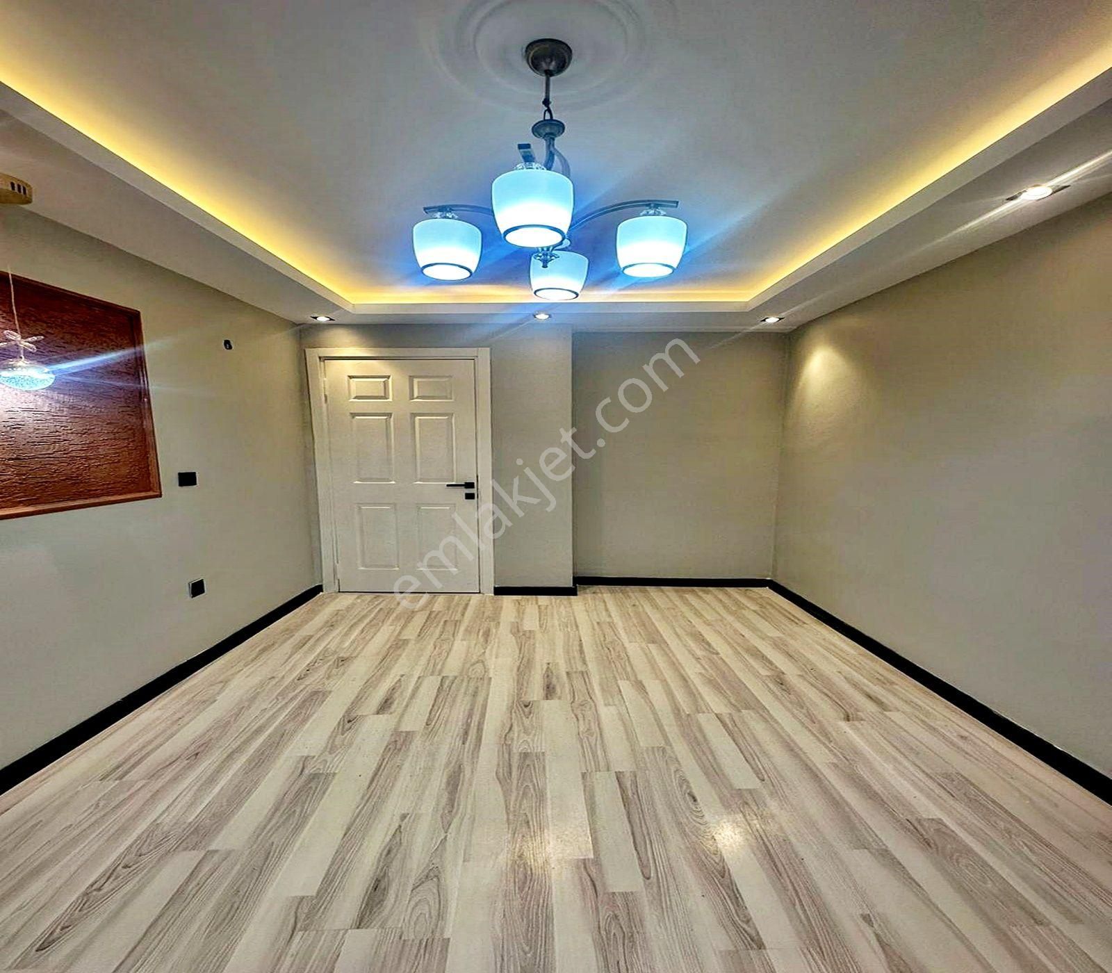 İskanlı Asansörlü Full Dekorlu Köşebaşı 2+1 Satılık Arakat Daire - Görsel 18