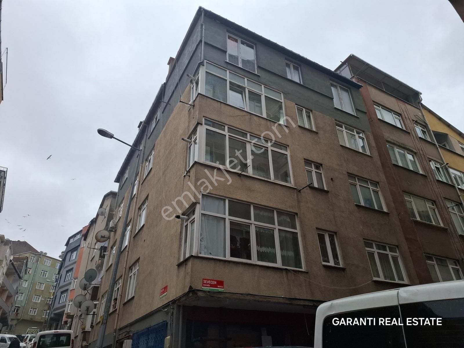 Ergün Durmuş 'tan Tempo Otel Karşısında Sıfır Daire !