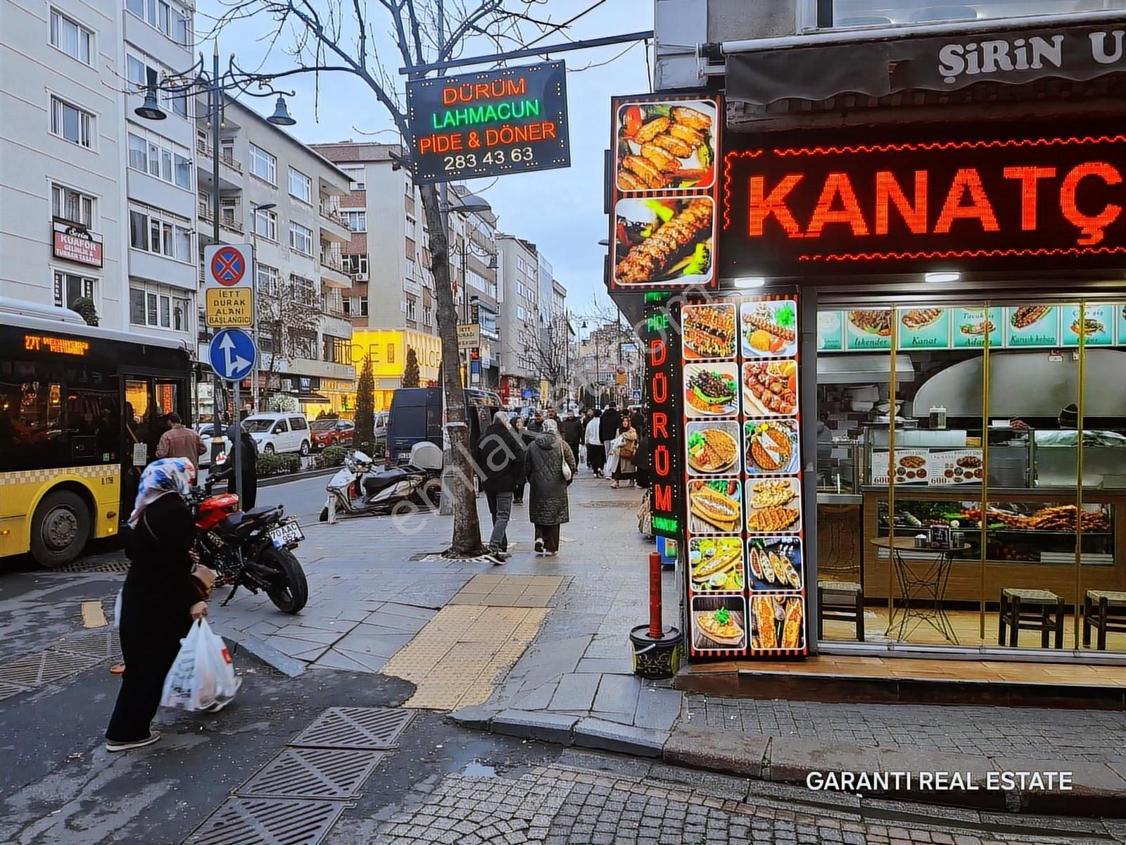 Ergün Durmuş 'tan Şenkardeşler Sokakta, Merkezi Konumda