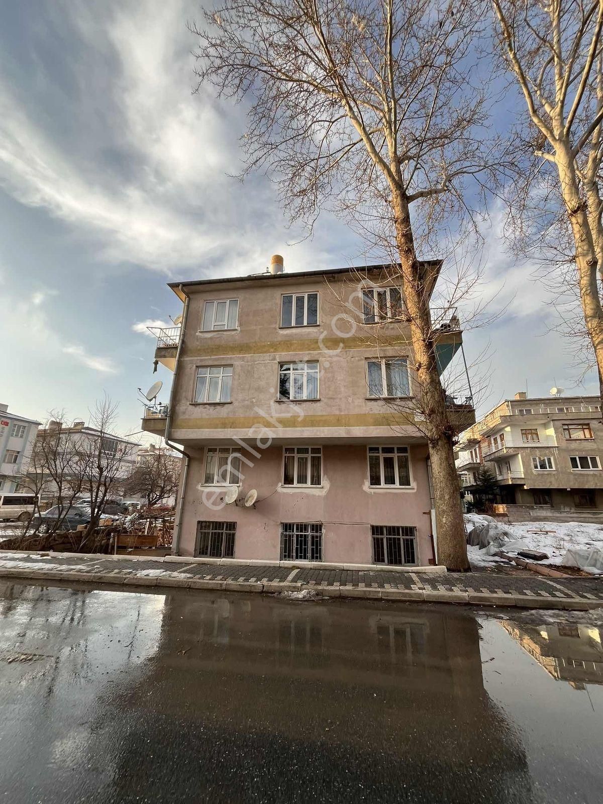 Esenyurt Mah Harika Lokasyonda Bodrum Kat Daire - Görsel 17