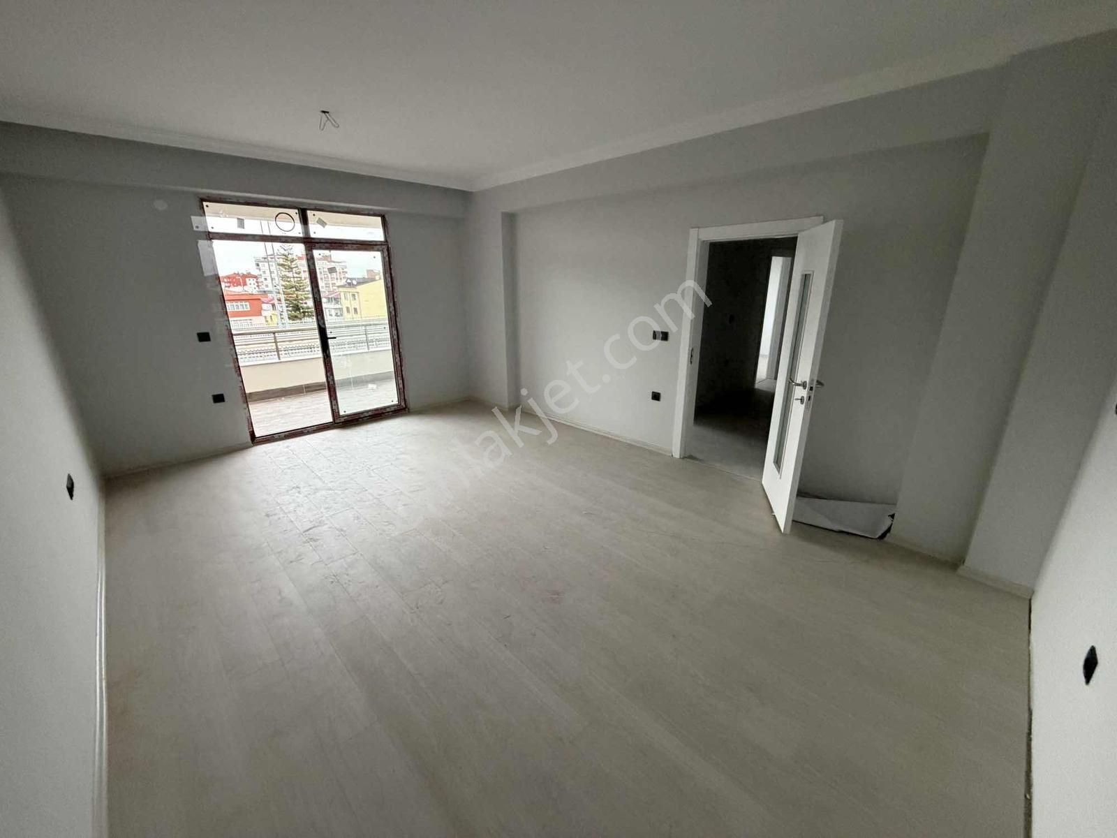 Vip Real Estate Erdoğdu Merkezi Konumda 2+1 Daire - Görsel 24