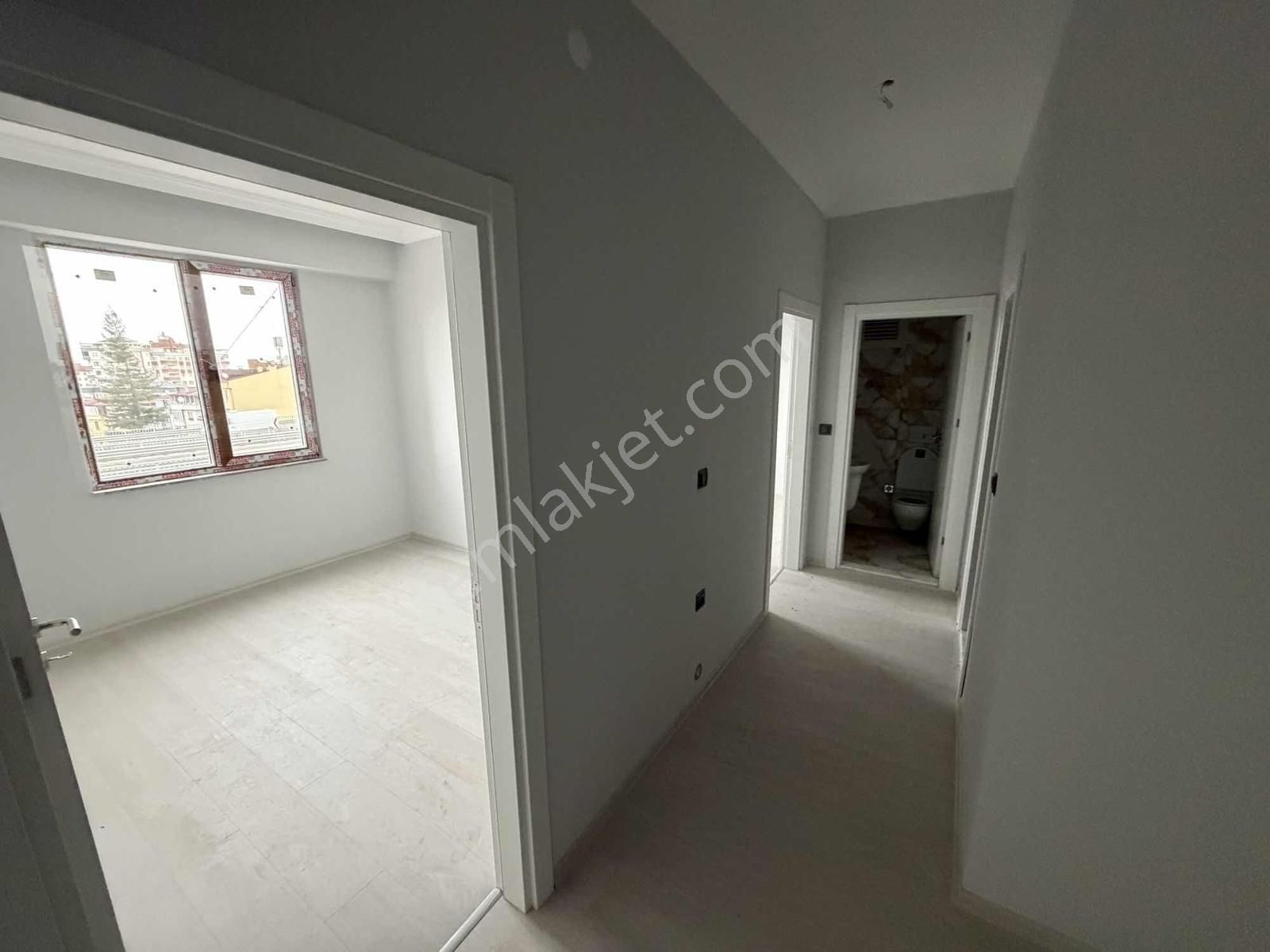 Vip Real Estate Erdoğdu Merkezi Konumda 2+1 Daire - Görsel 3