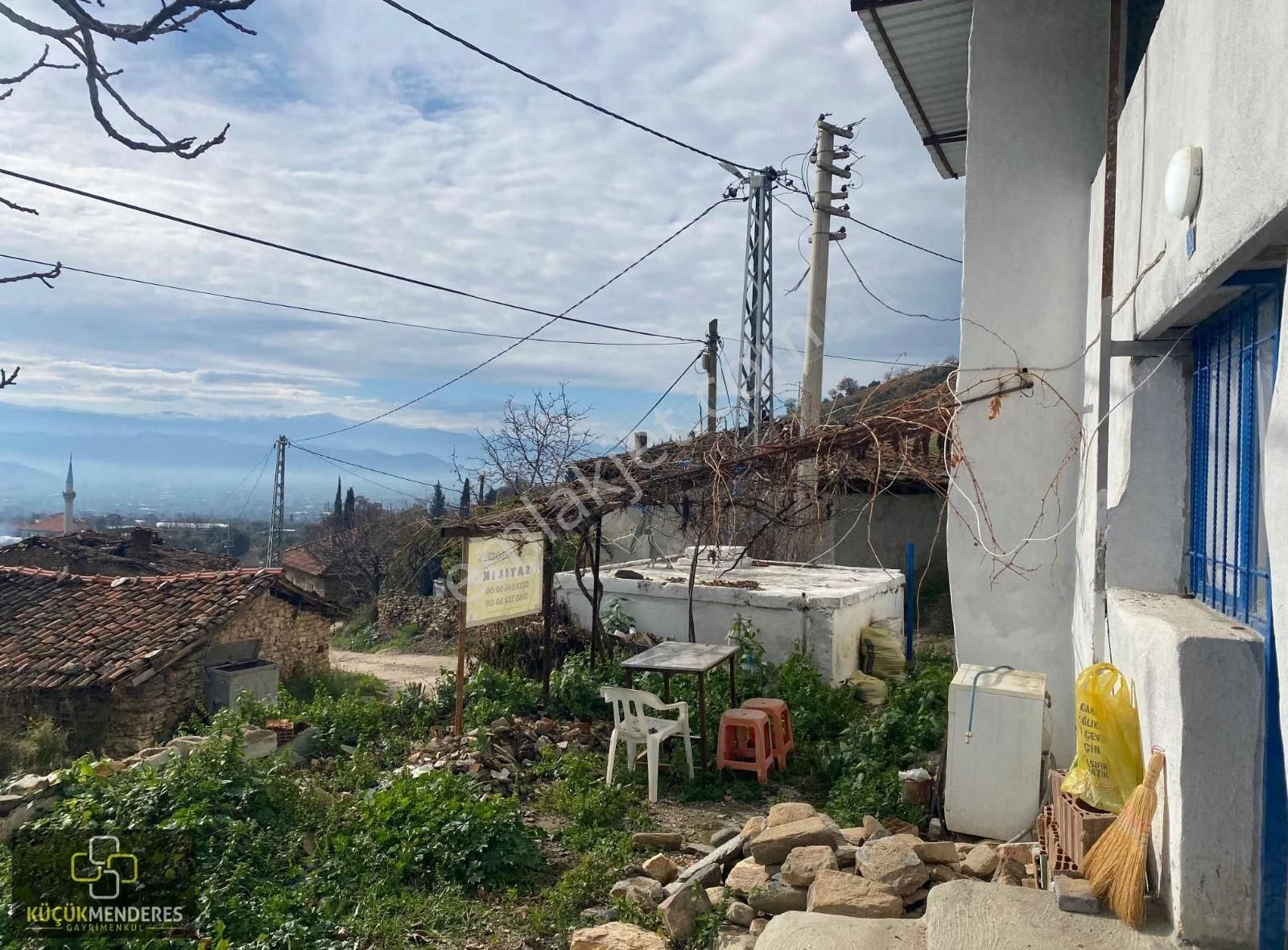 Küçük Menderes'ten Çömlekçi Mah Müstakil Köy Evi Manzaralı 2 Kat - Görsel 19