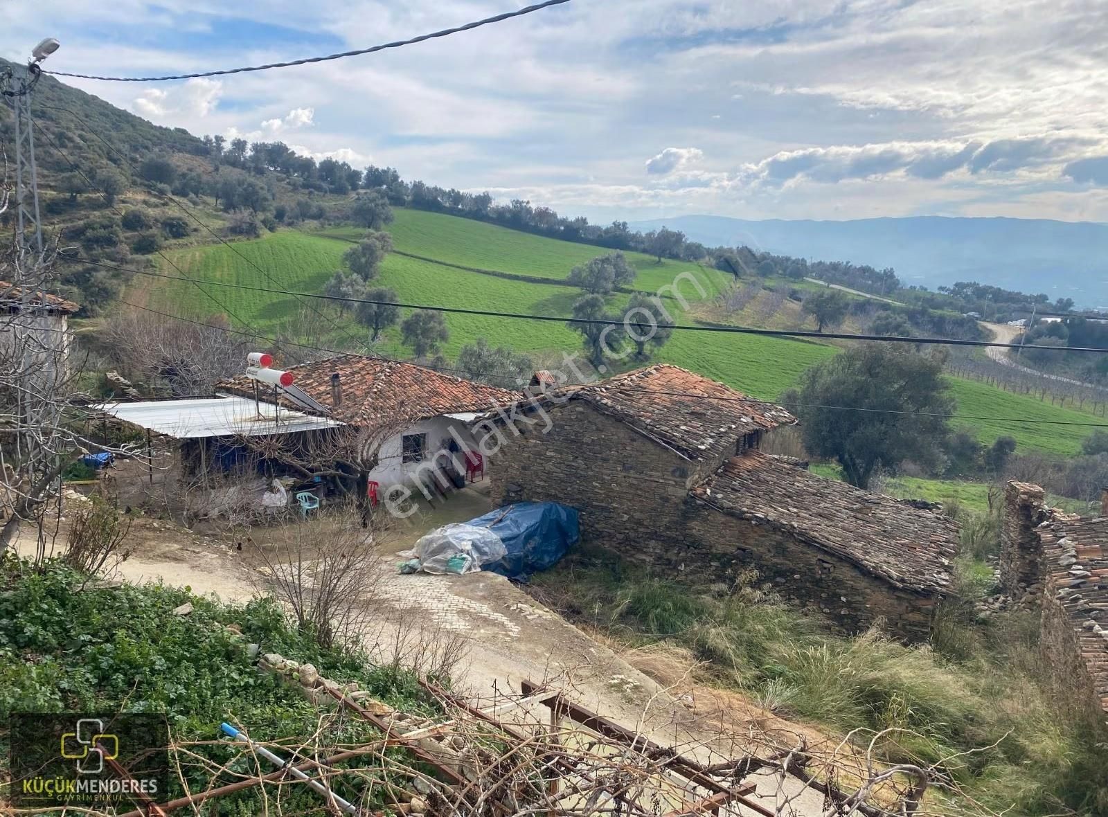 Küçük Menderes'ten Çömlekçi Mah Müstakil Köy Evi Manzaralı 2 Kat - Görsel 29