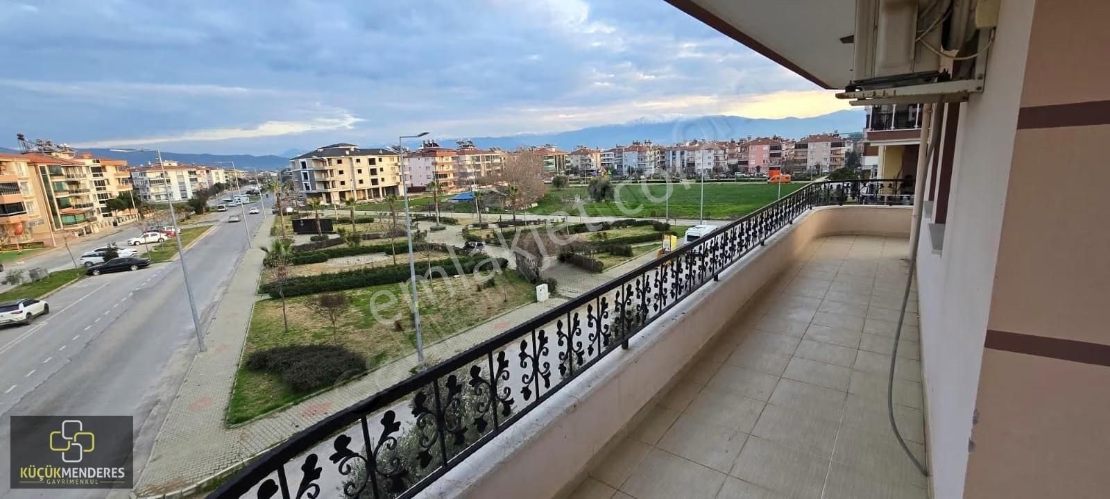 Küçük Menderes'ten Zafer Arakat 3 Cephe Doğalgaz Kiralık Daire - Görsel 4