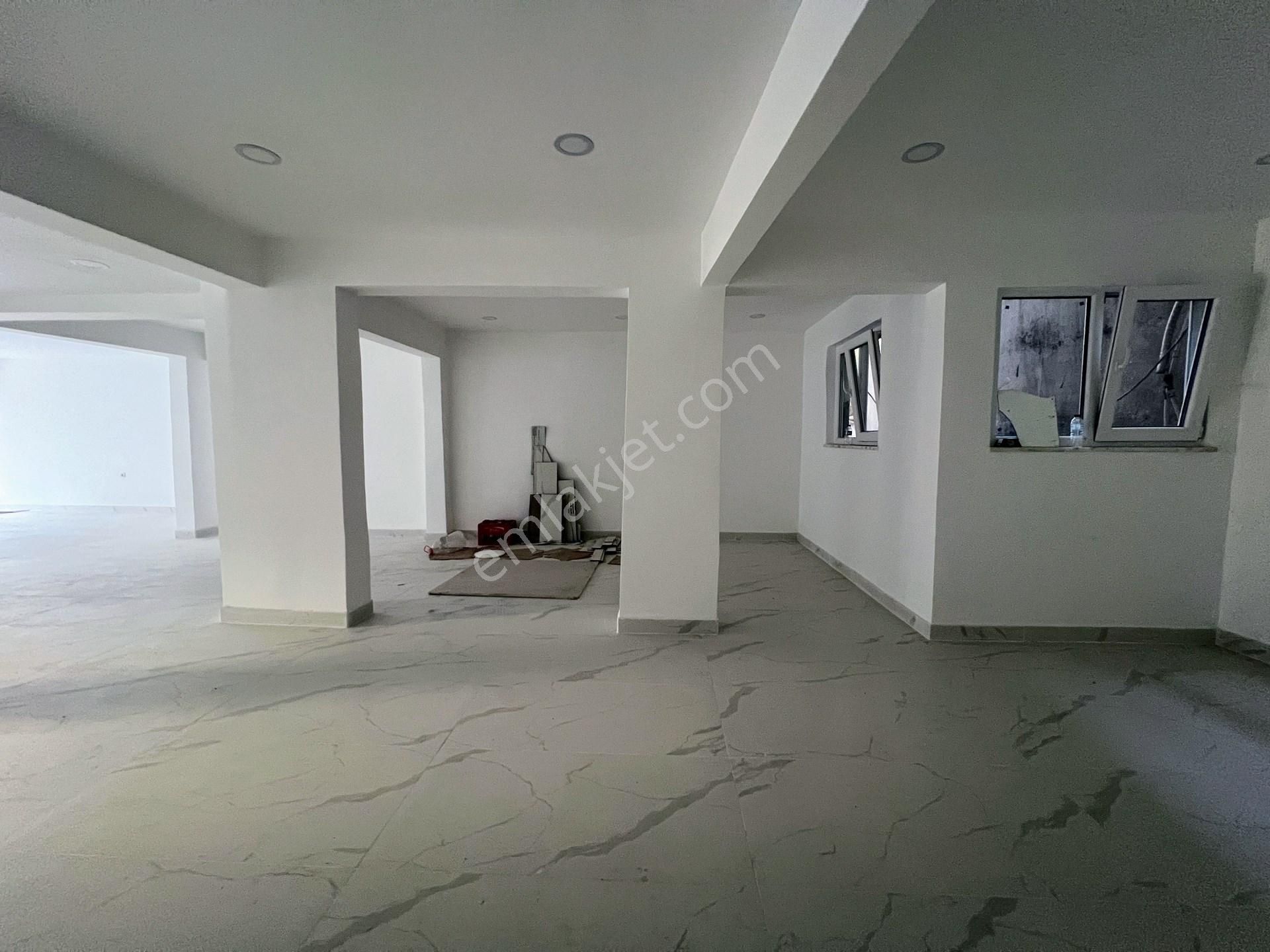 Trabzon Ortahisar İnönü'de 400 M² Geniş Kiralık Dükkan: İşinize Yeni Bir Başlangıç! - Görsel 2