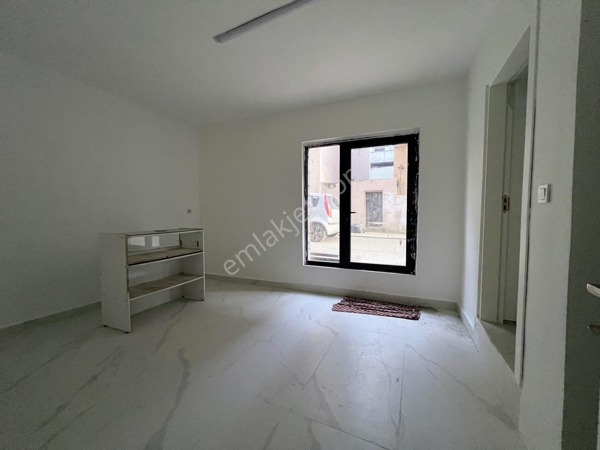 Trabzon Ortahisar İnönü'de 400 M² Geniş Kiralık Dükkan: İşinize Yeni Bir Başlangıç! - Görsel 9