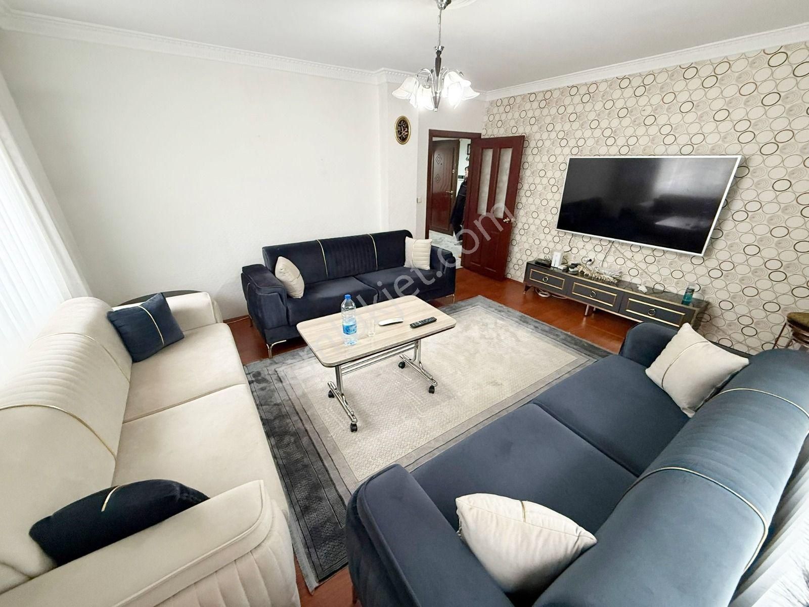 İmam Alim Sultan Cad. Yakını Y.giriş 3+1 Satılık Daire !!!