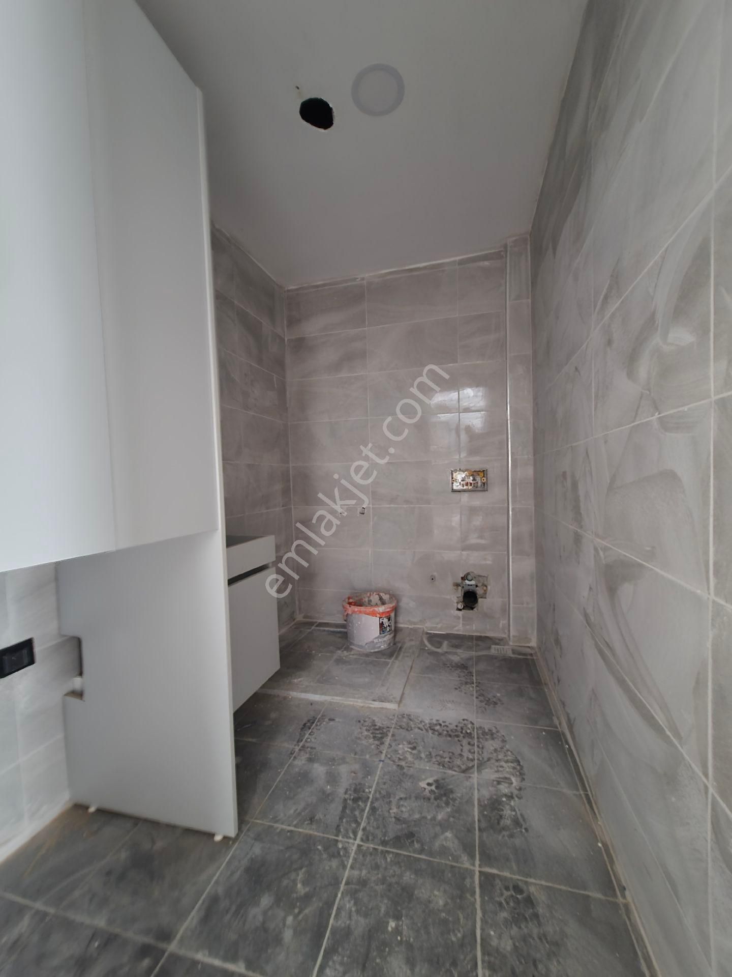 Kusadasi Hacifeyzullah Mahallesinde 2+1 - Görsel 2