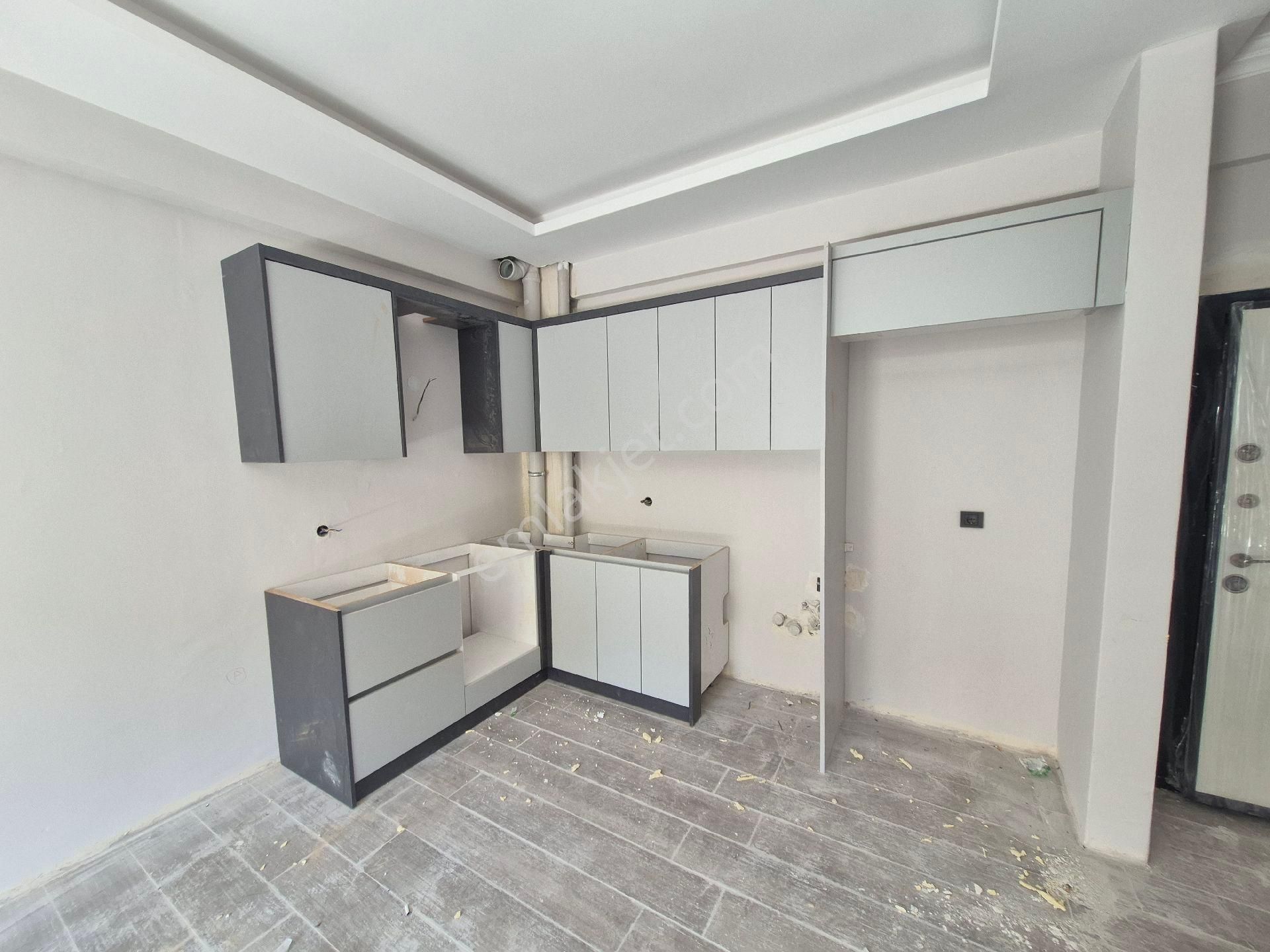 Kusadasi Hacifeyzullah Mahallesinde 2+1 - Görsel 8