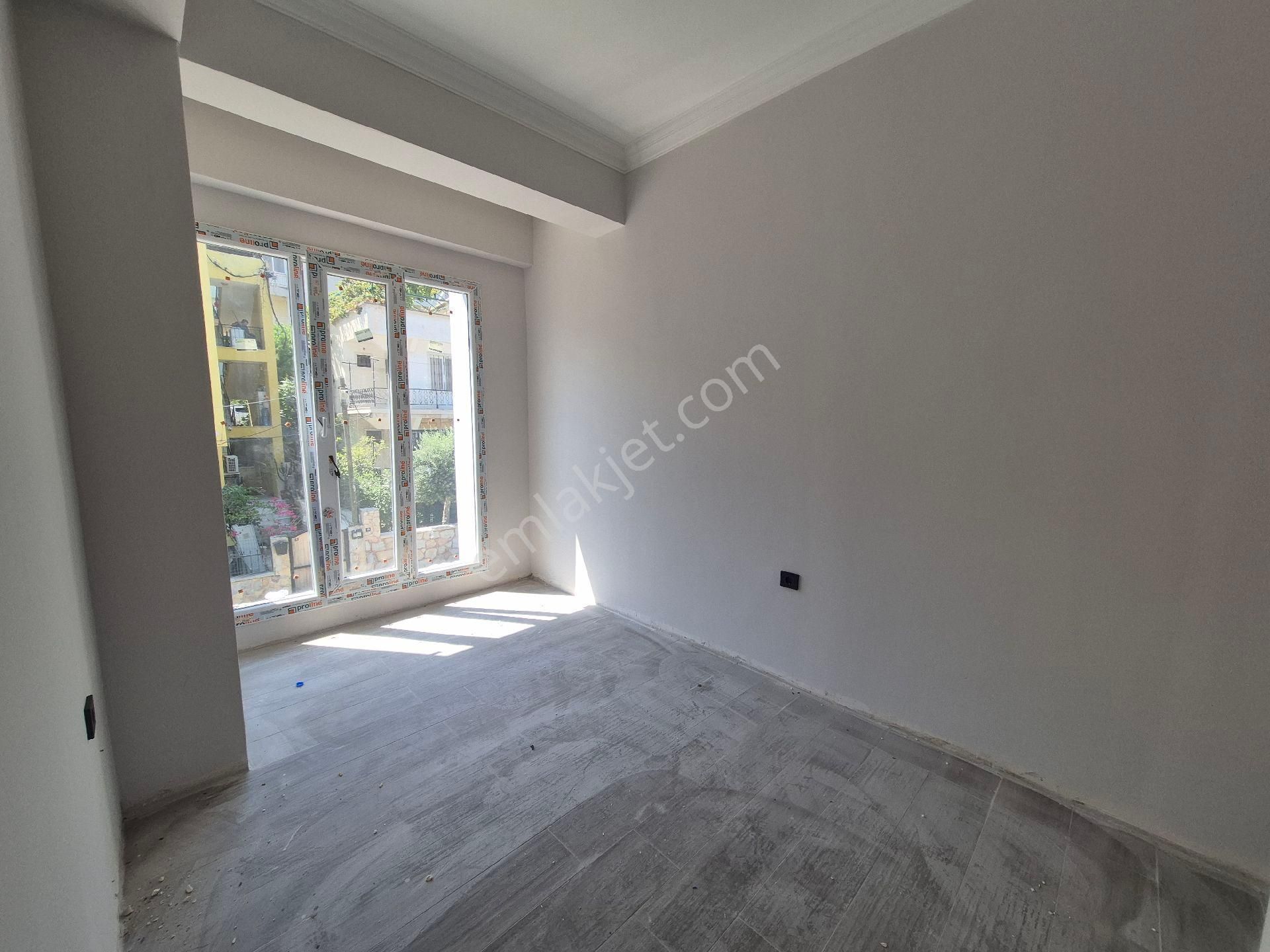 Kusadasi Hacifeyzullah Mahallesinde 2+1 - Görsel 5