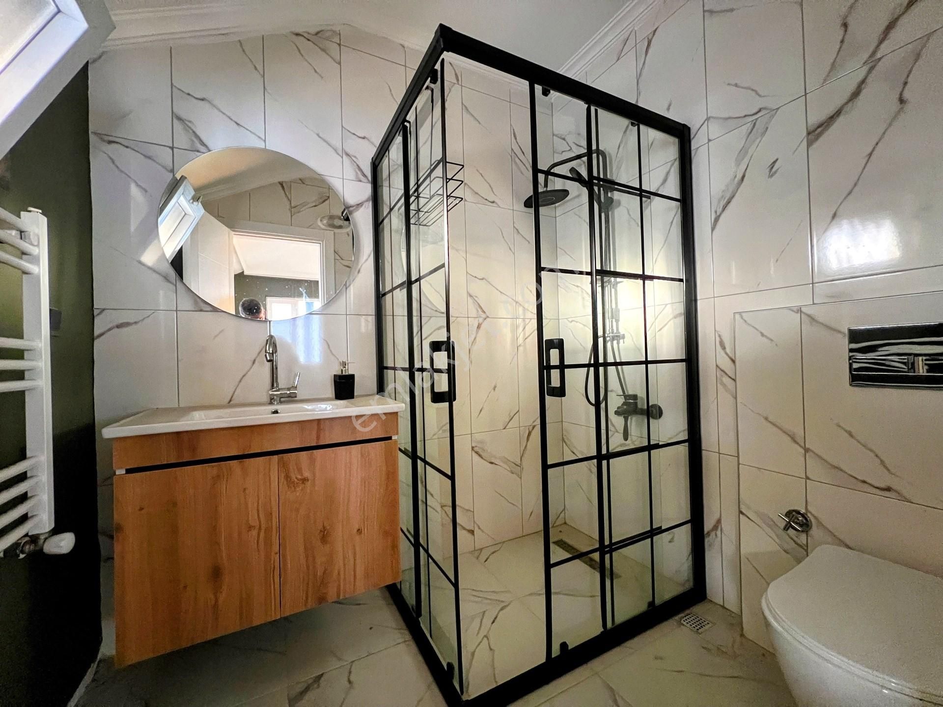 Trabzon Ortahisar İnönü Mah. 7+1 Eşyalı Çatı Dubleksi Kiralık Daire, Geniş Ve Konforlu Yaşam Alanı - Görsel 8