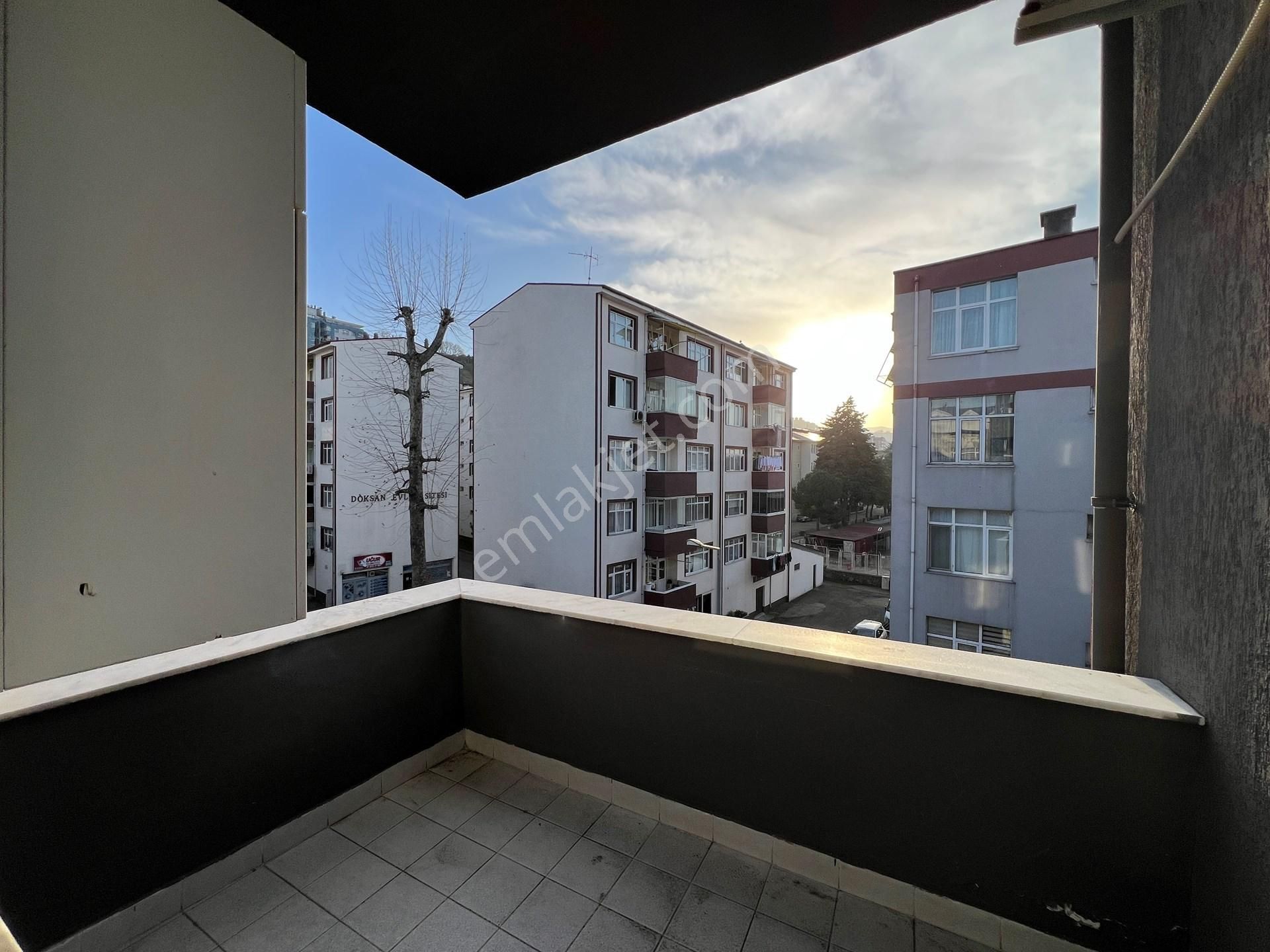 Trabzon Ortahisar İnönü Mah. 7+1 Eşyalı Çatı Dubleksi Kiralık Daire, Geniş Ve Konforlu Yaşam Alanı - Görsel 22