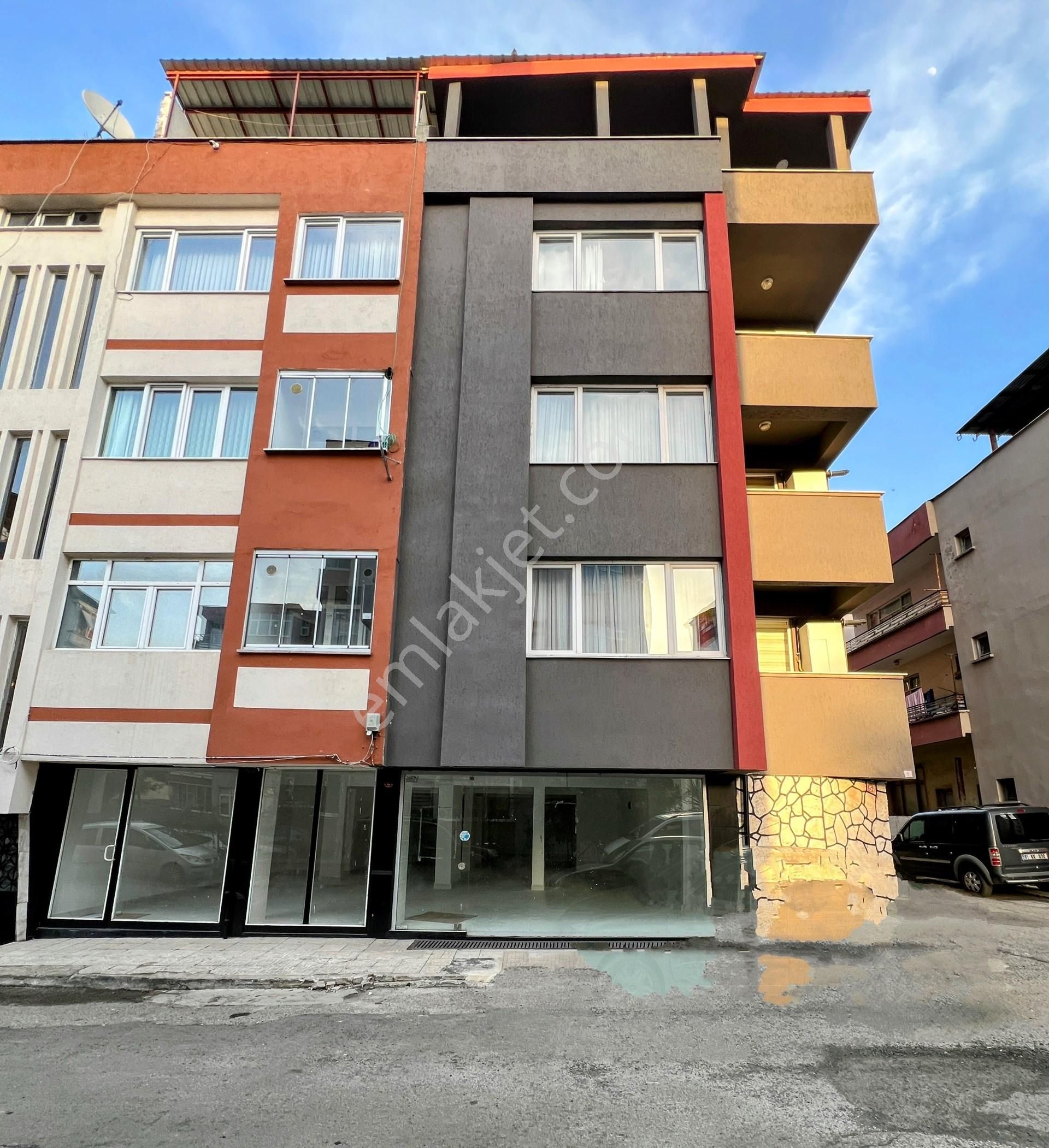 Trabzon Ortahisar İnönü Mah. 7+1 Eşyalı Çatı Dubleksi Kiralık Daire, Geniş Ve Konforlu Yaşam Alanı - Görsel 2