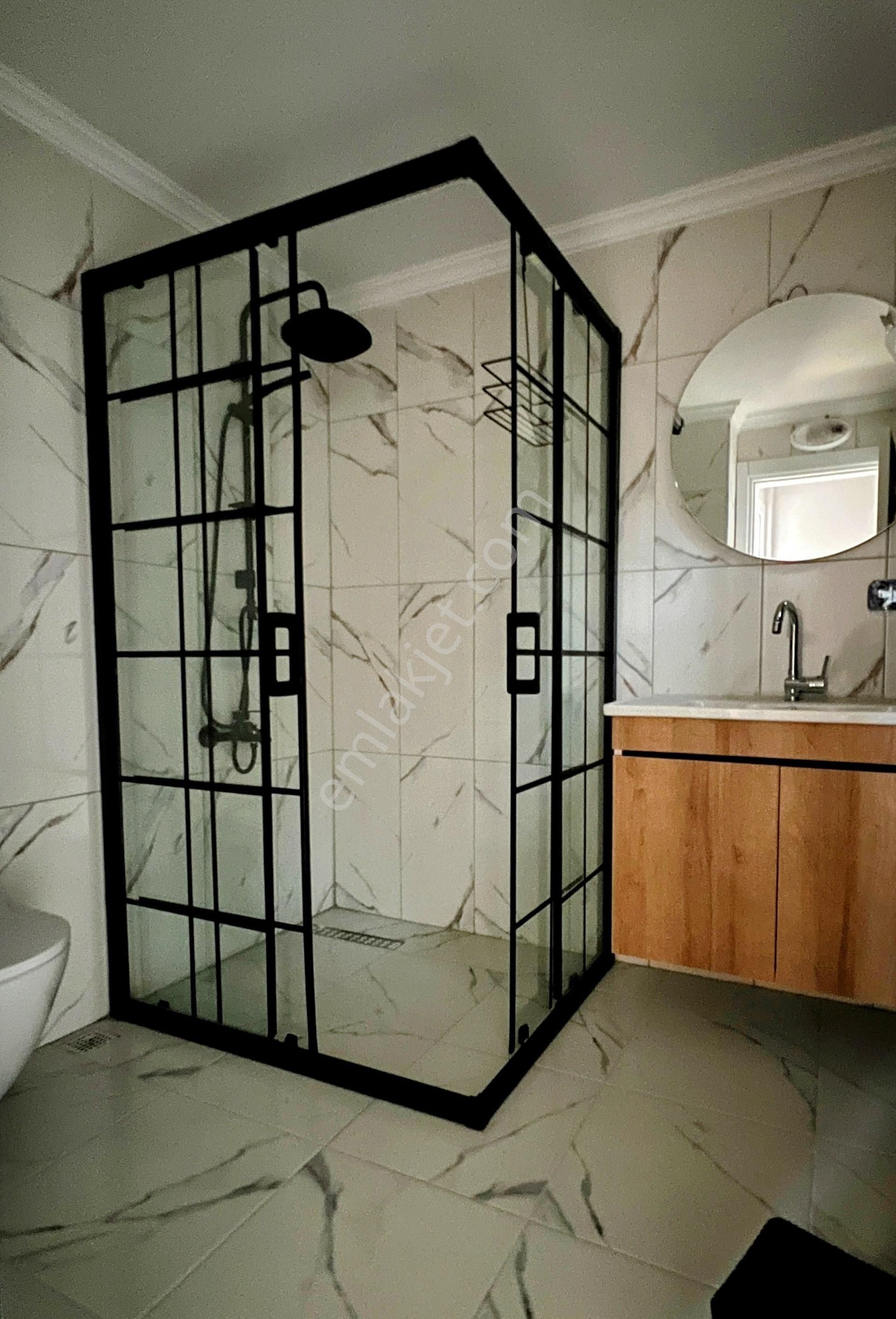 Trabzon Ortahisar İnönü Mah. 7+1 Eşyalı Çatı Dubleksi Kiralık Daire, Geniş Ve Konforlu Yaşam Alanı - Görsel 10