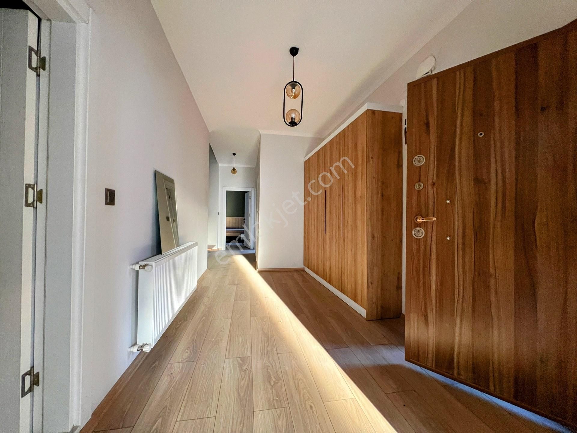 Trabzon Ortahisar İnönü Mah. 7+1 Eşyalı Çatı Dubleksi Kiralık Daire, Geniş Ve Konforlu Yaşam Alanı - Görsel 26