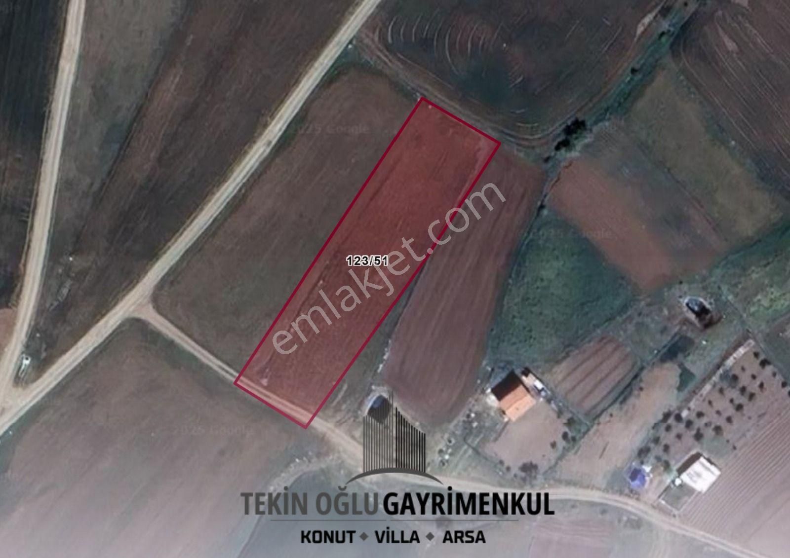 Karadiğin'de Bölgenin Gözde Noktasında 1.906 M² Tarla
