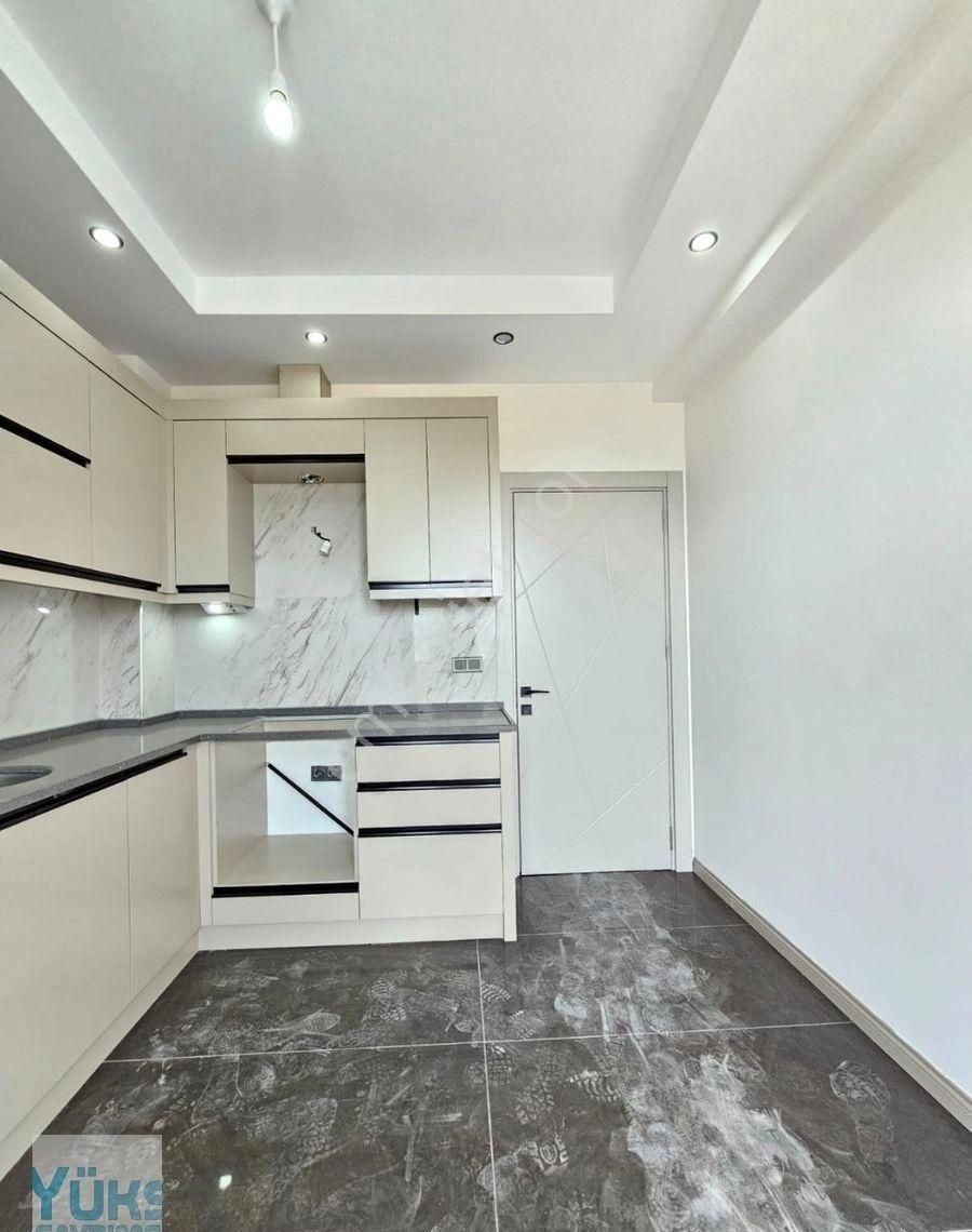 Denizli İlbade Mahallesinde Cadde Üstü Fırsat Satılık Lüks Daire - Görsel 18