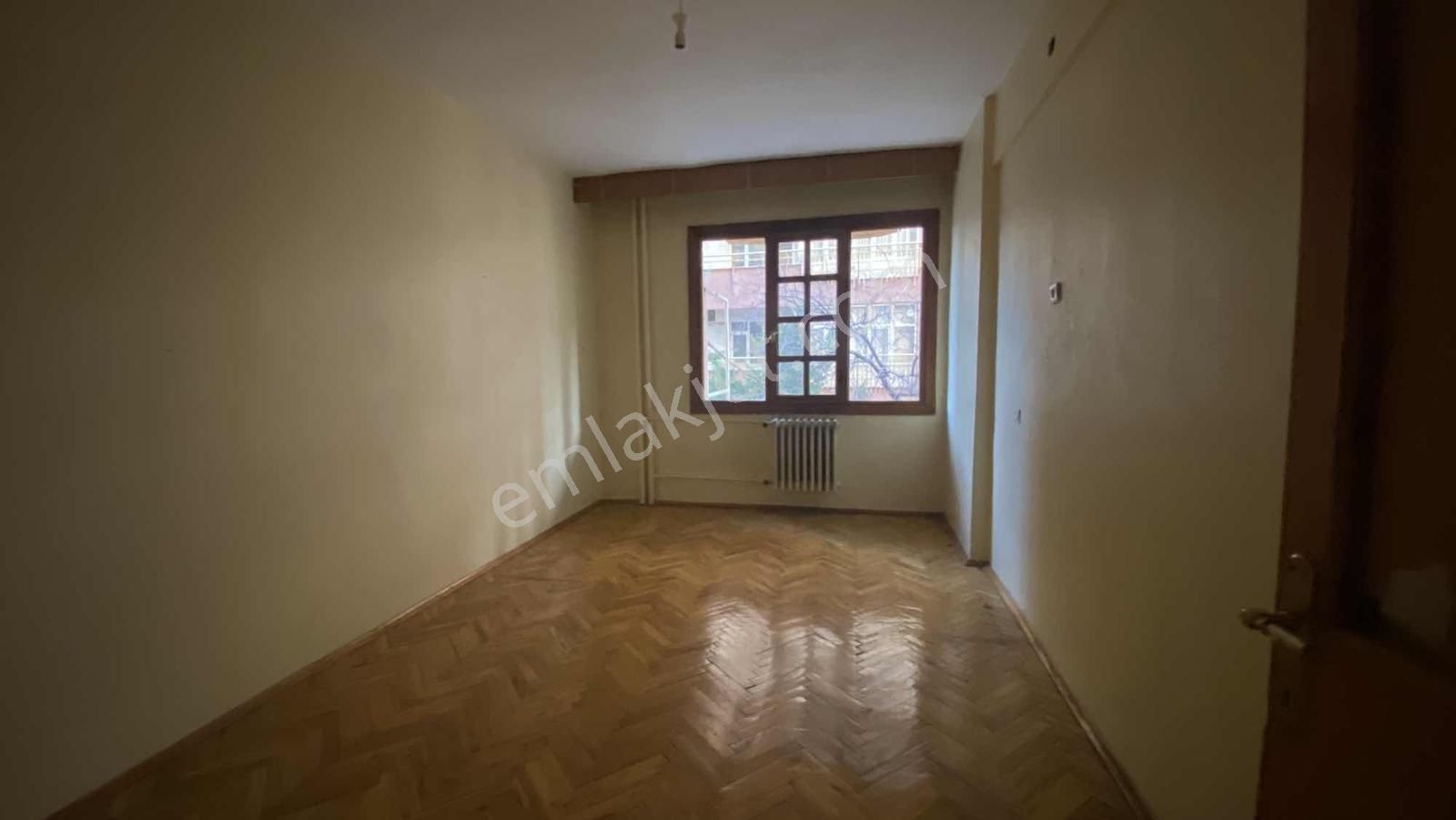 Ankara Cad Üzerinde 3+1 Kiralık Daire - Görsel 32