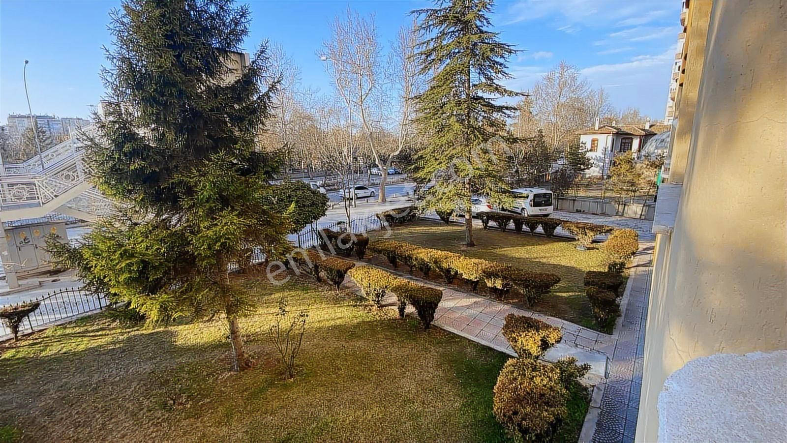 Ankara Cad Üzerinde 3+1 Kiralık Daire - Görsel 23