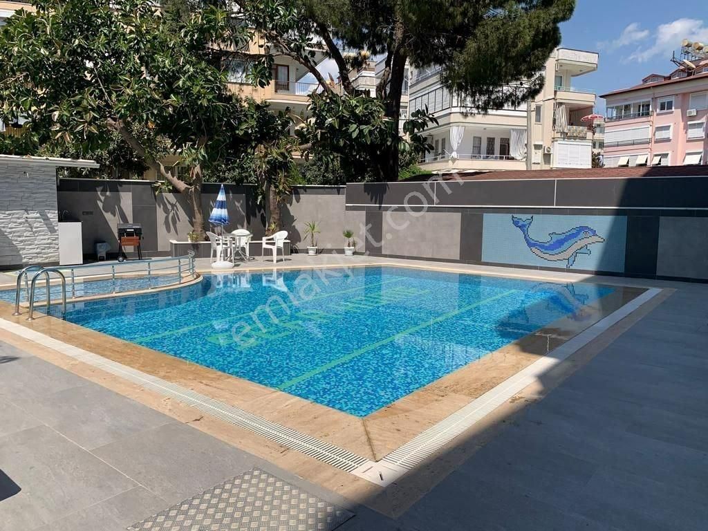 Alanya Güllerpınarı’nda | Merkezde | 1+1 Satılık Daire - Görsel 12