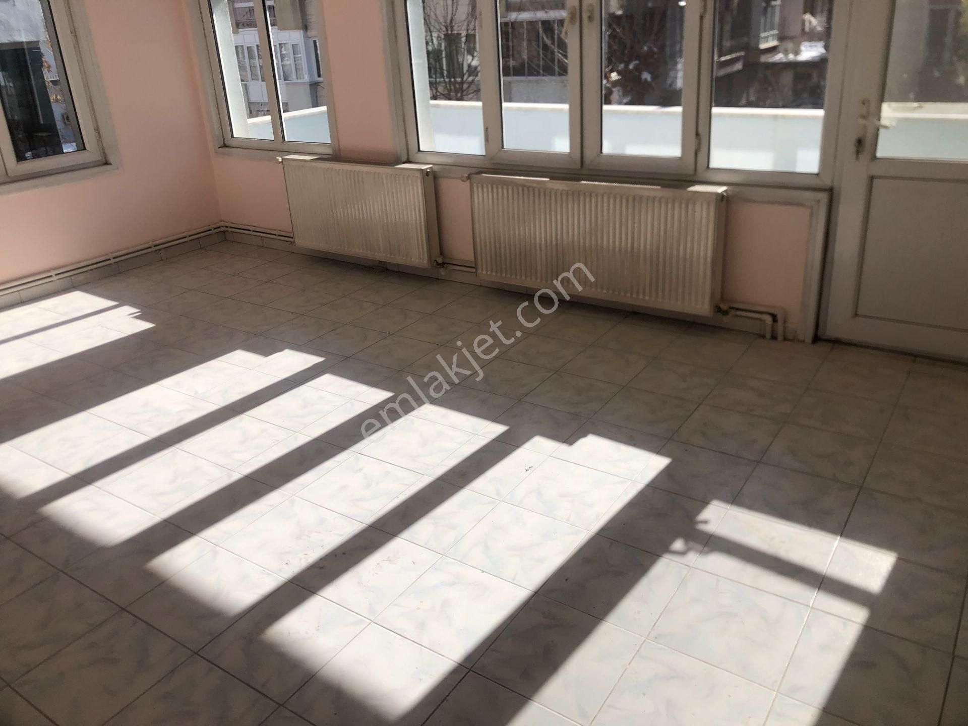 Kavaklıkta Satlık Daire Kombili 3+1 Kat2 - Görsel 3