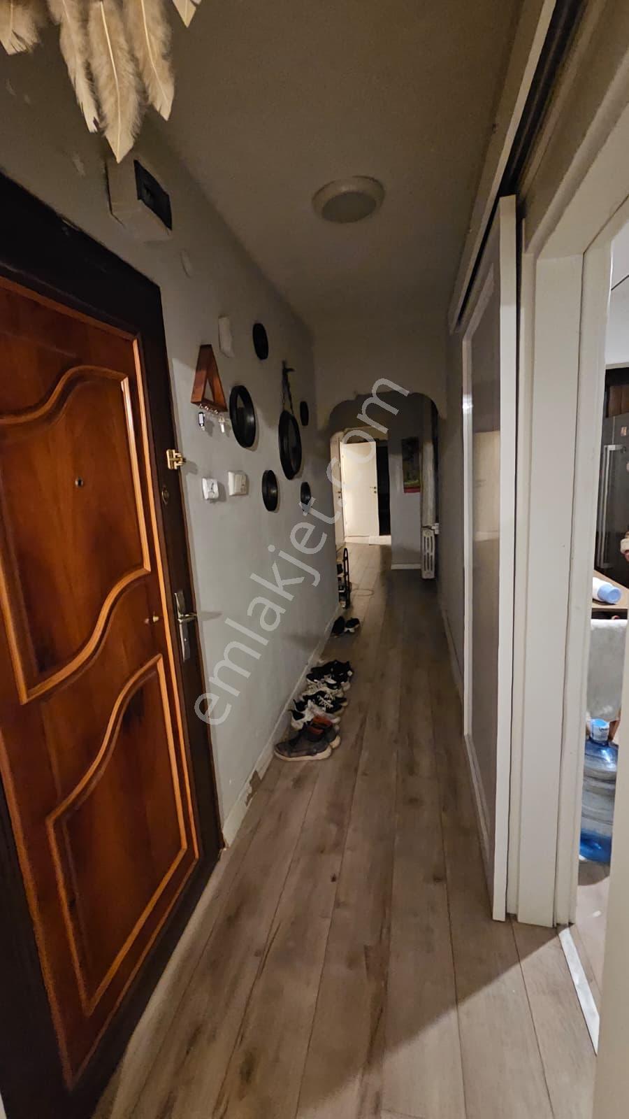 Akademi'den Ara Kat Balkonlu 22.000 Tl Kira Getirili Satılık 3+1 - Görsel 14