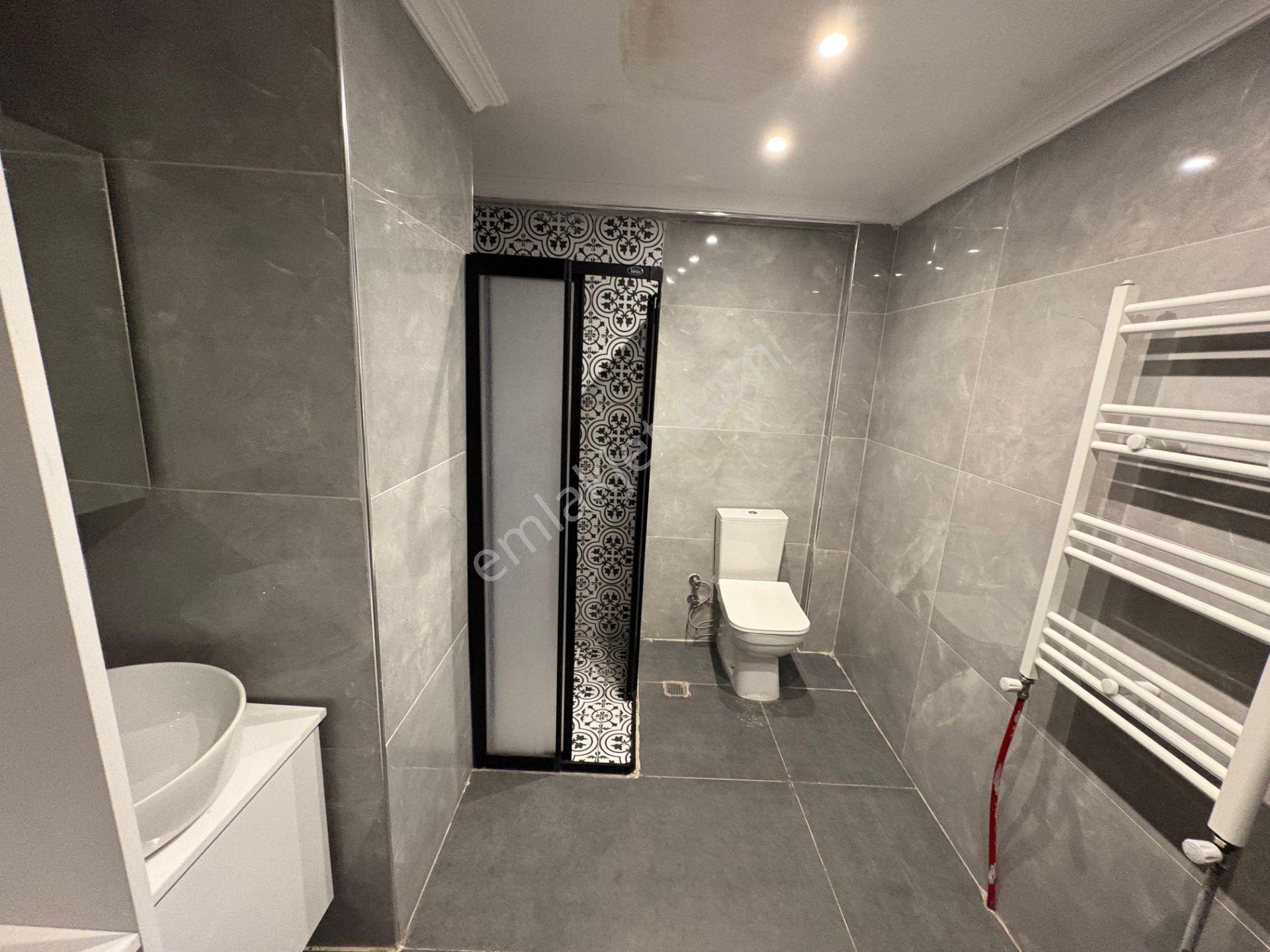 B&u Gayrimenkul'den Stadyuma Karşı Satılık 2+1 - Görsel 13