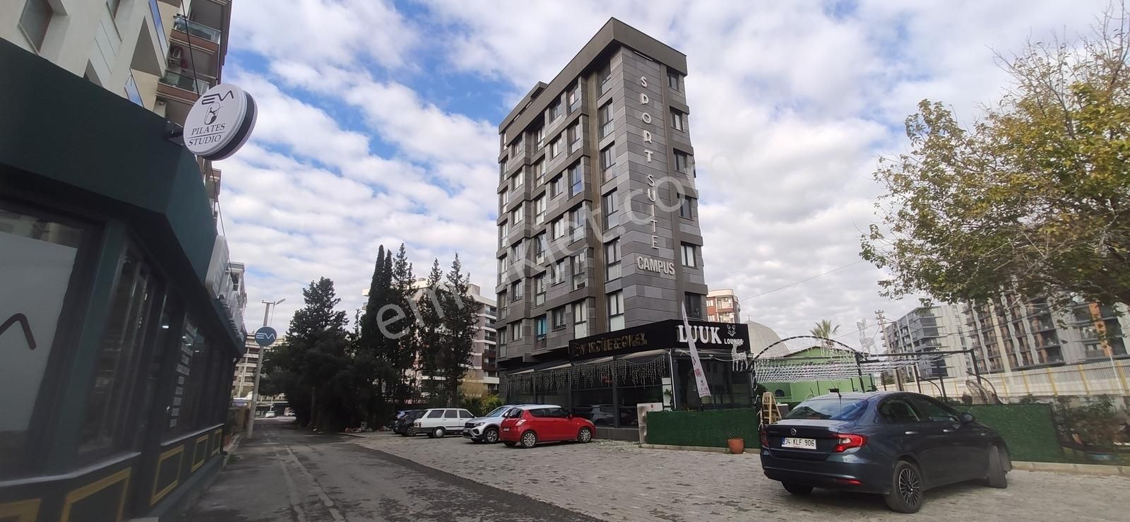 İzmir Çiğli Balatçık Sport Suite Campüs'te 1+1 Eşyalı Satılık